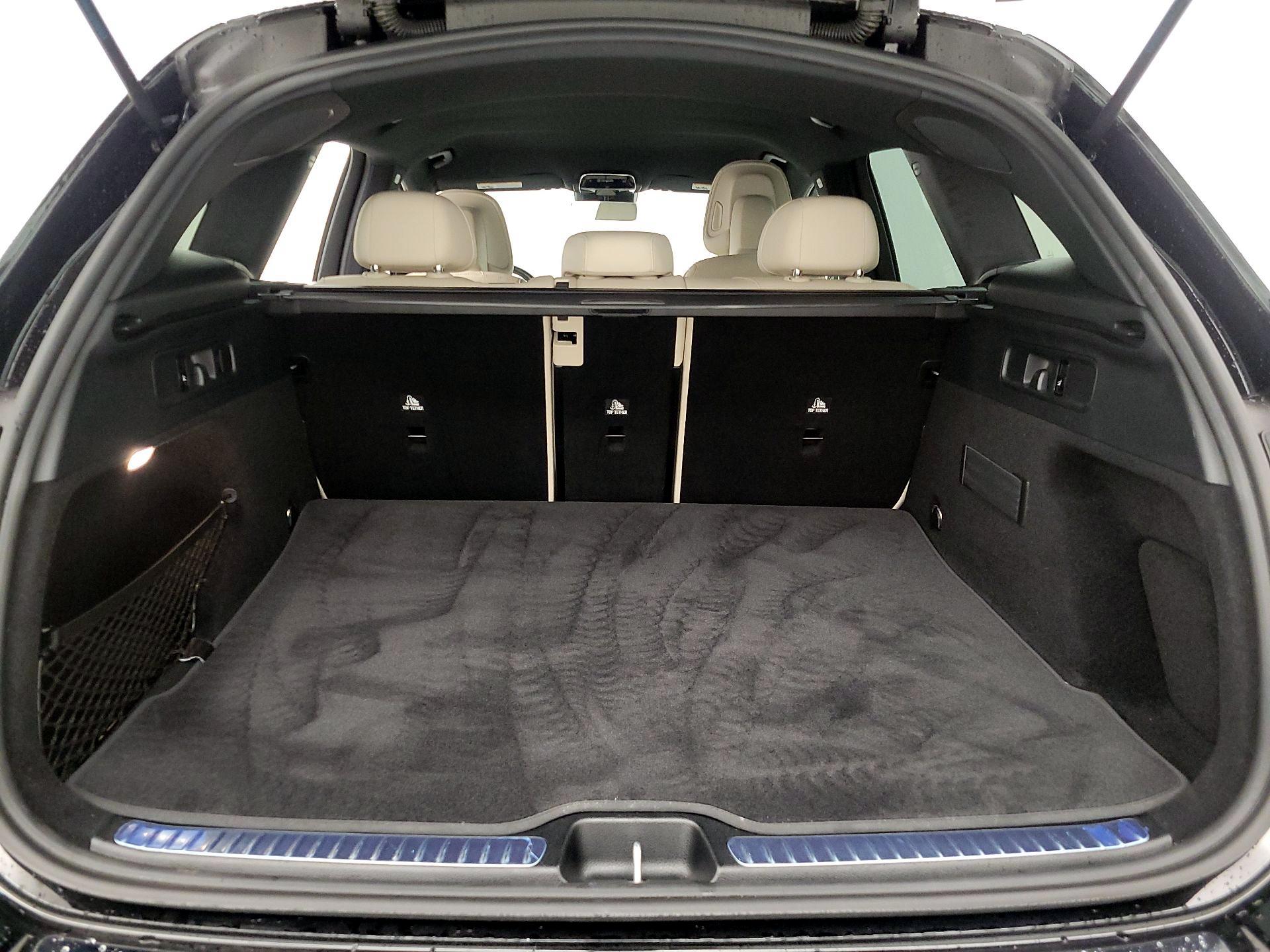 Thumbnail: 2024 Mercedes-Benz GLC - 19