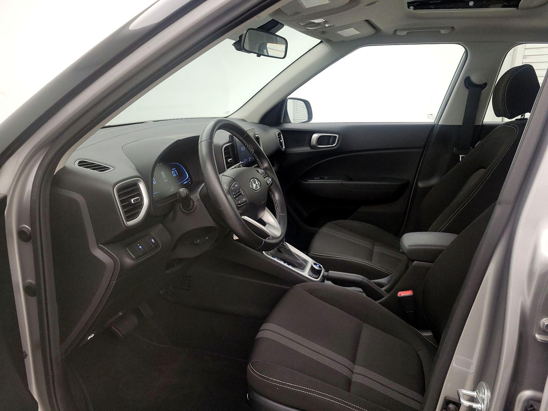 Thumbnail: 2023 Hyundai Venue - 11