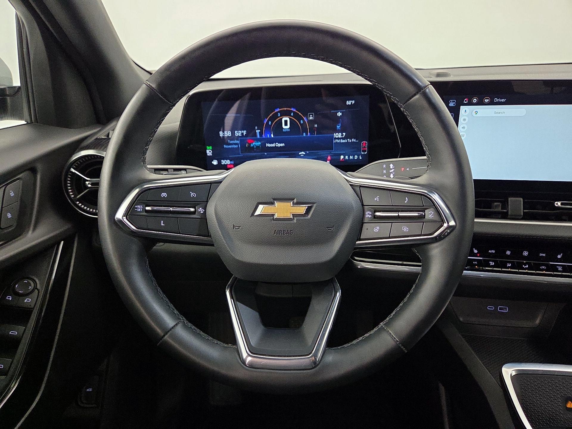 Thumbnail: 2025 Chevrolet Equinox - 10