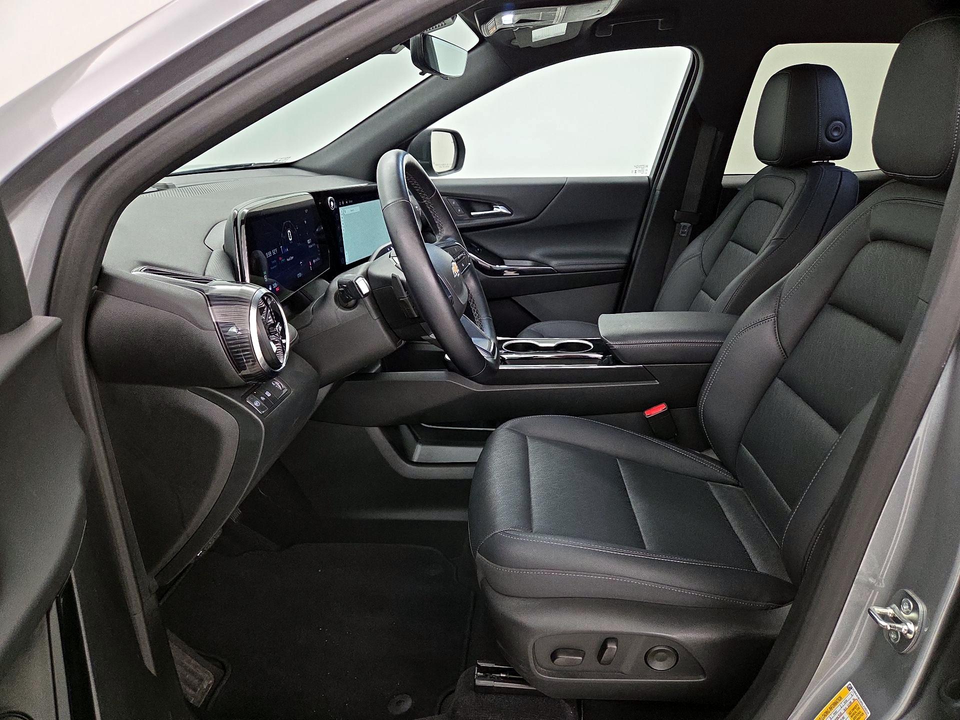 Thumbnail: 2025 Chevrolet Equinox - 11