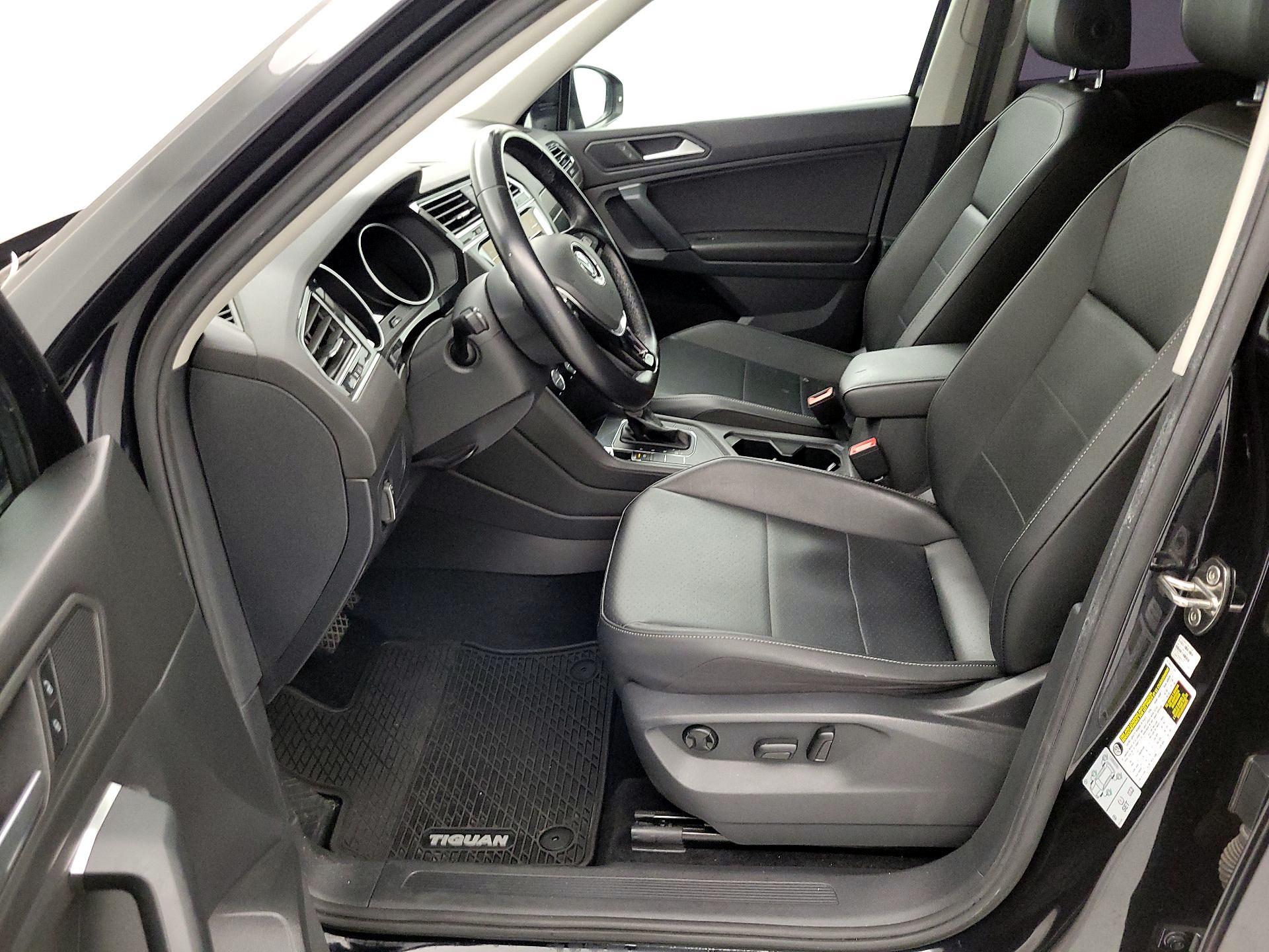 Thumbnail: 2019 Volkswagen Tiguan - 11