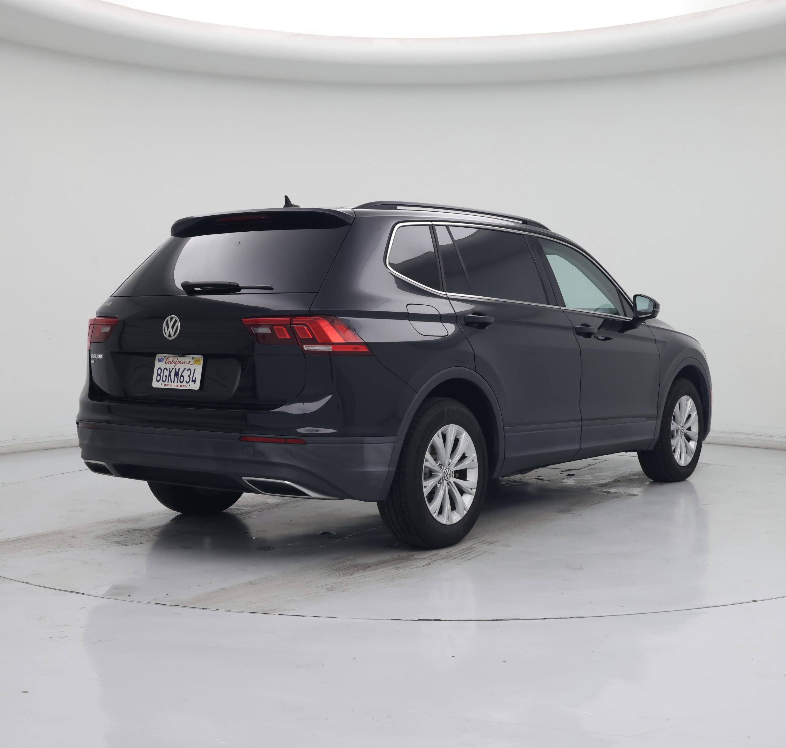 Thumbnail: 2019 Volkswagen Tiguan - 8