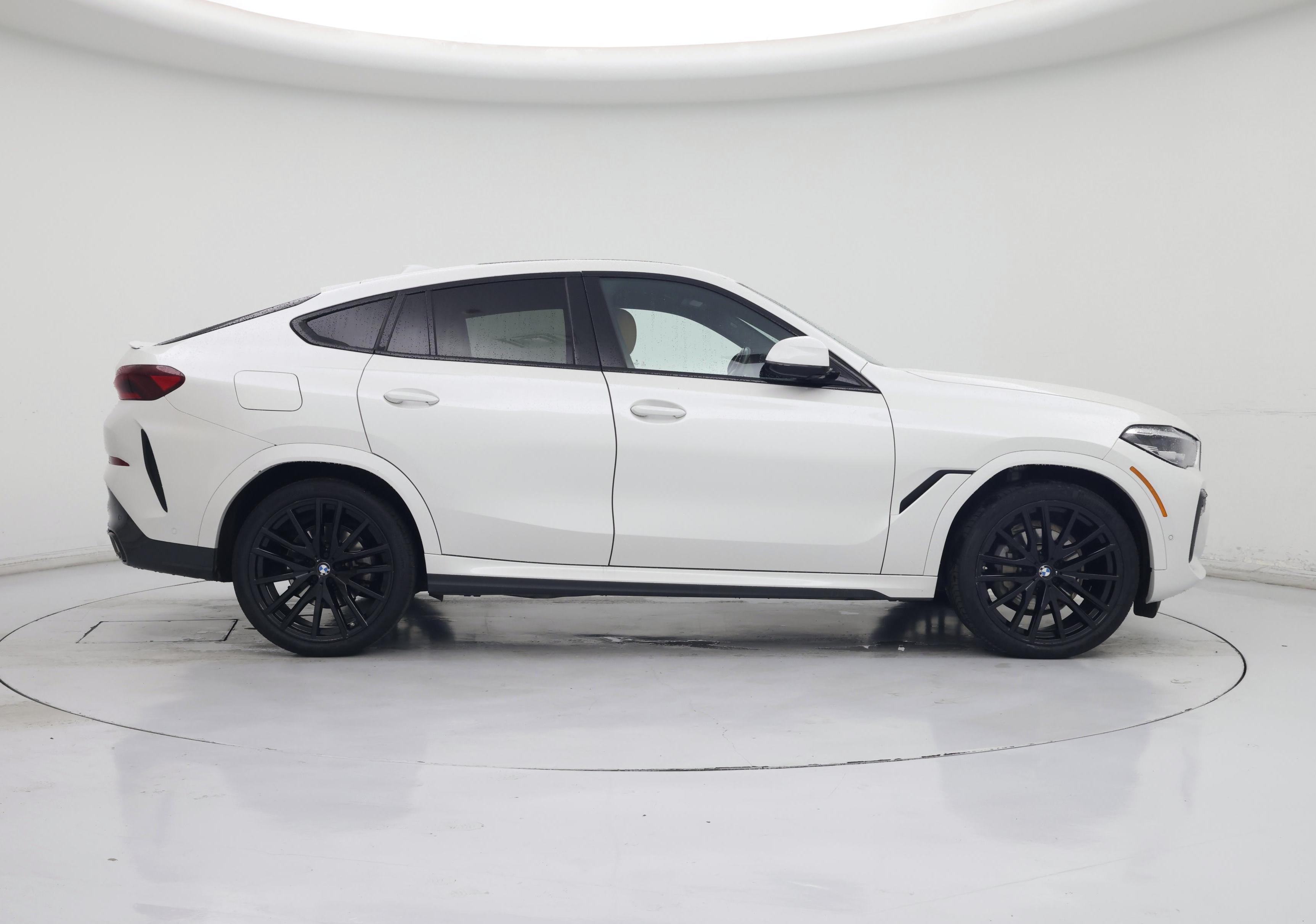 Thumbnail: 2023 BMW X6 - 7
