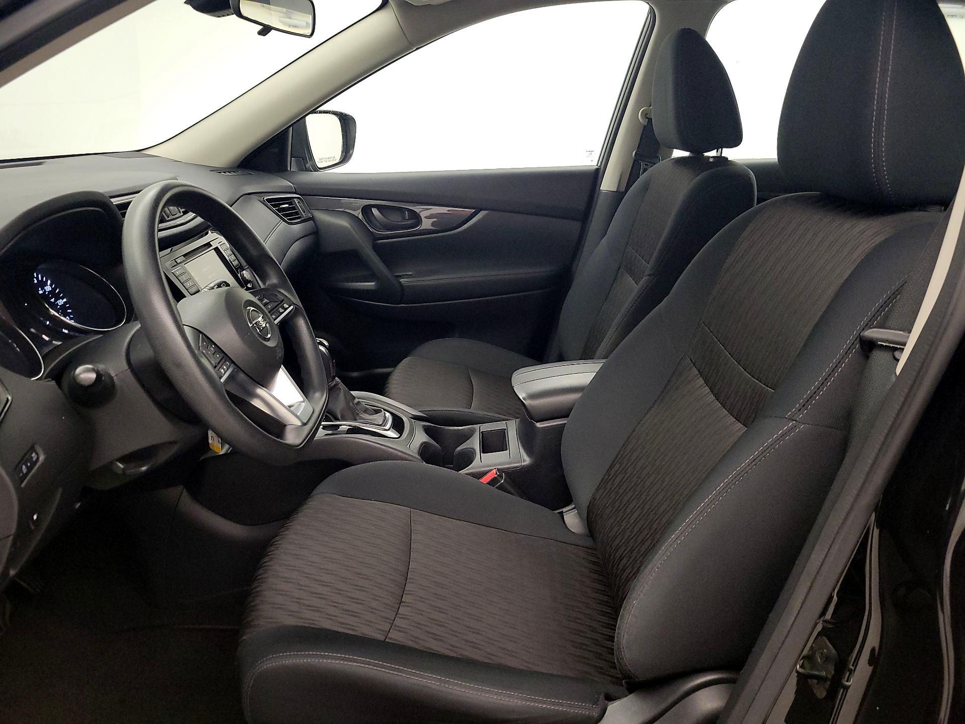 Thumbnail: 2019 Nissan Rogue - 11