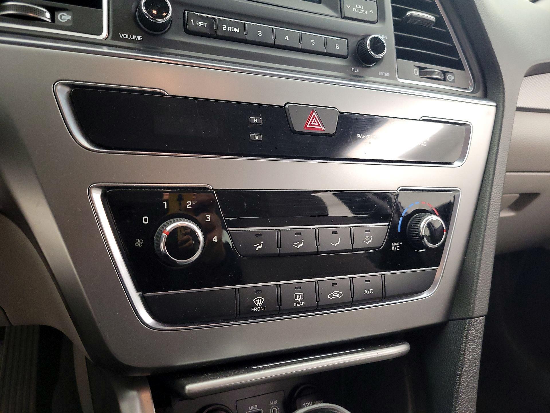 Thumbnail: 2017 Hyundai Sonata - 15