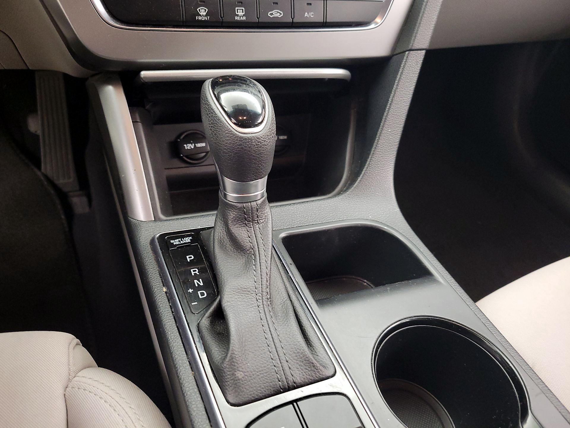 Thumbnail: 2017 Hyundai Sonata - 16