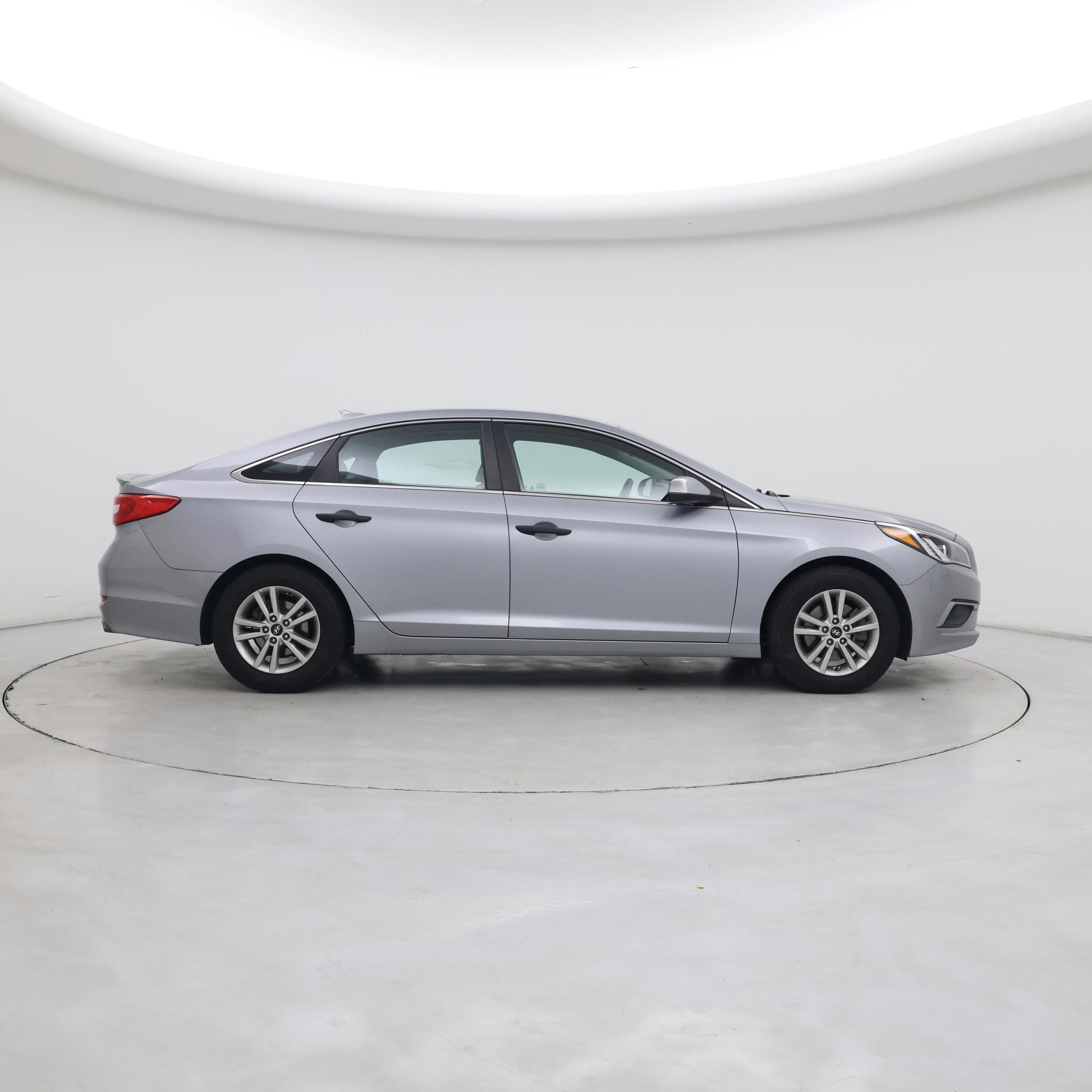 Thumbnail: 2017 Hyundai Sonata - 7