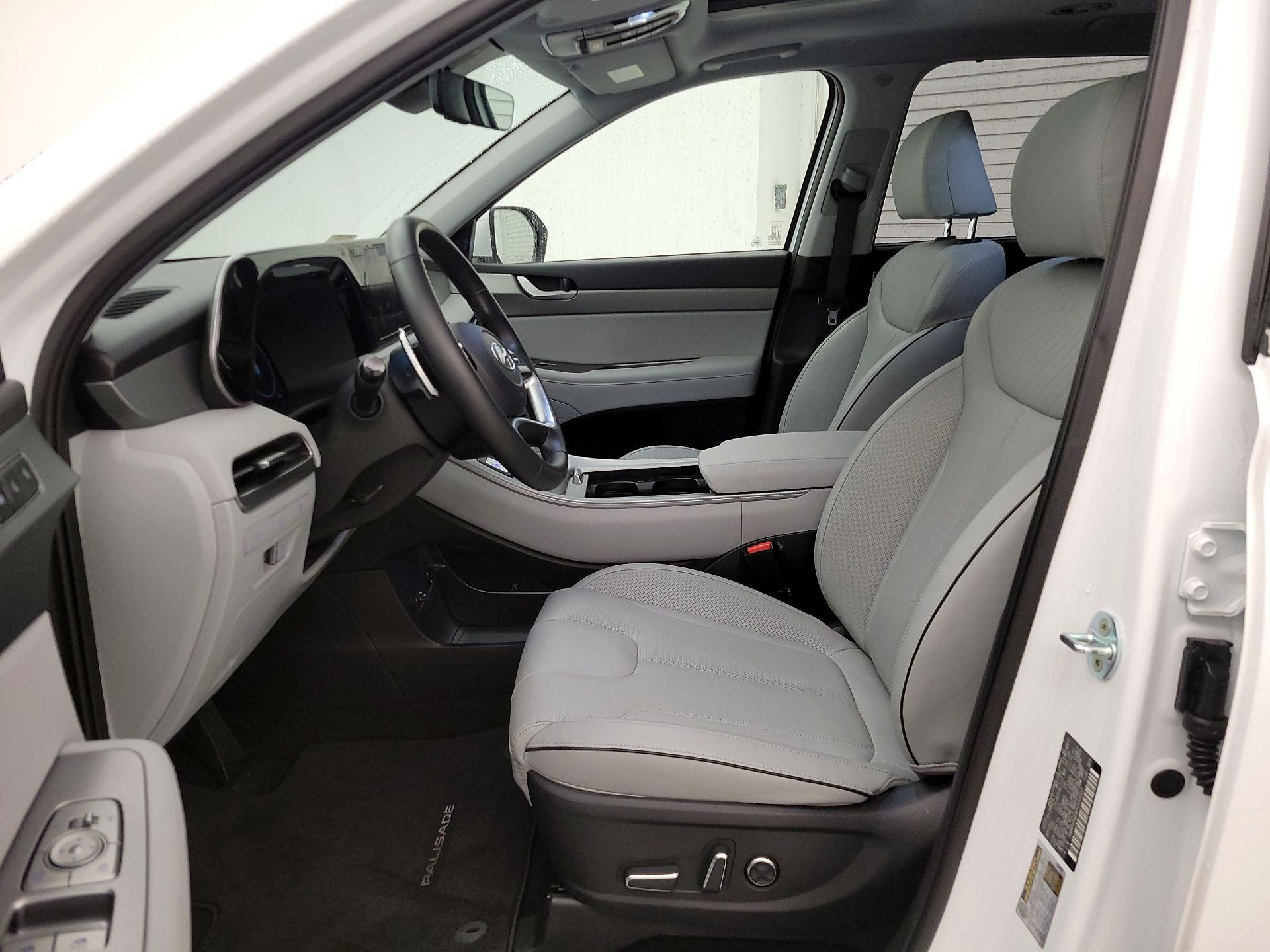 Thumbnail: 2023 Hyundai Palisade - 11