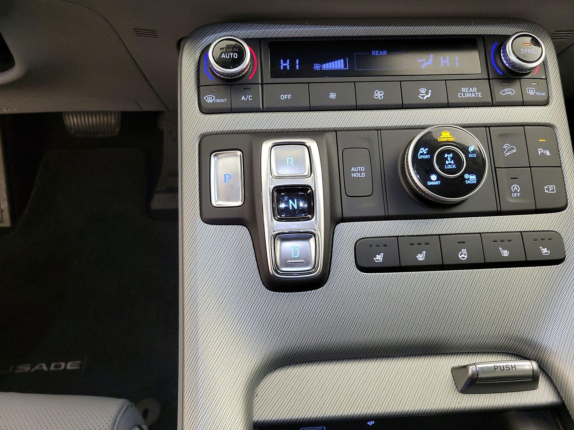 Thumbnail: 2023 Hyundai Palisade - 17