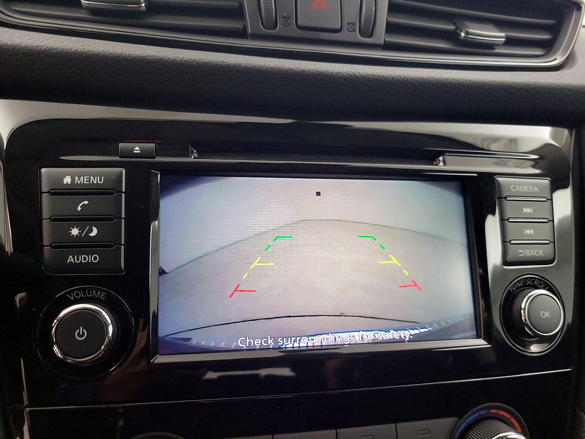 Thumbnail: 2020 Nissan Rogue - 14