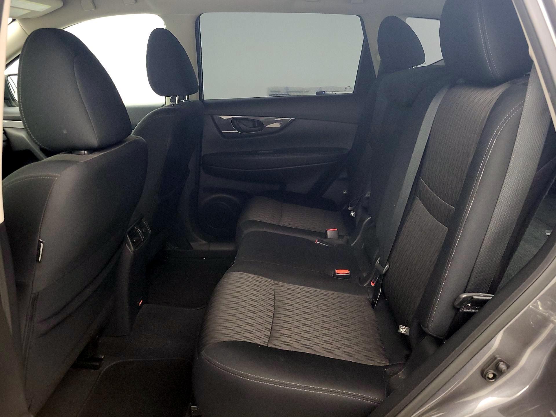 Thumbnail: 2020 Nissan Rogue - 19