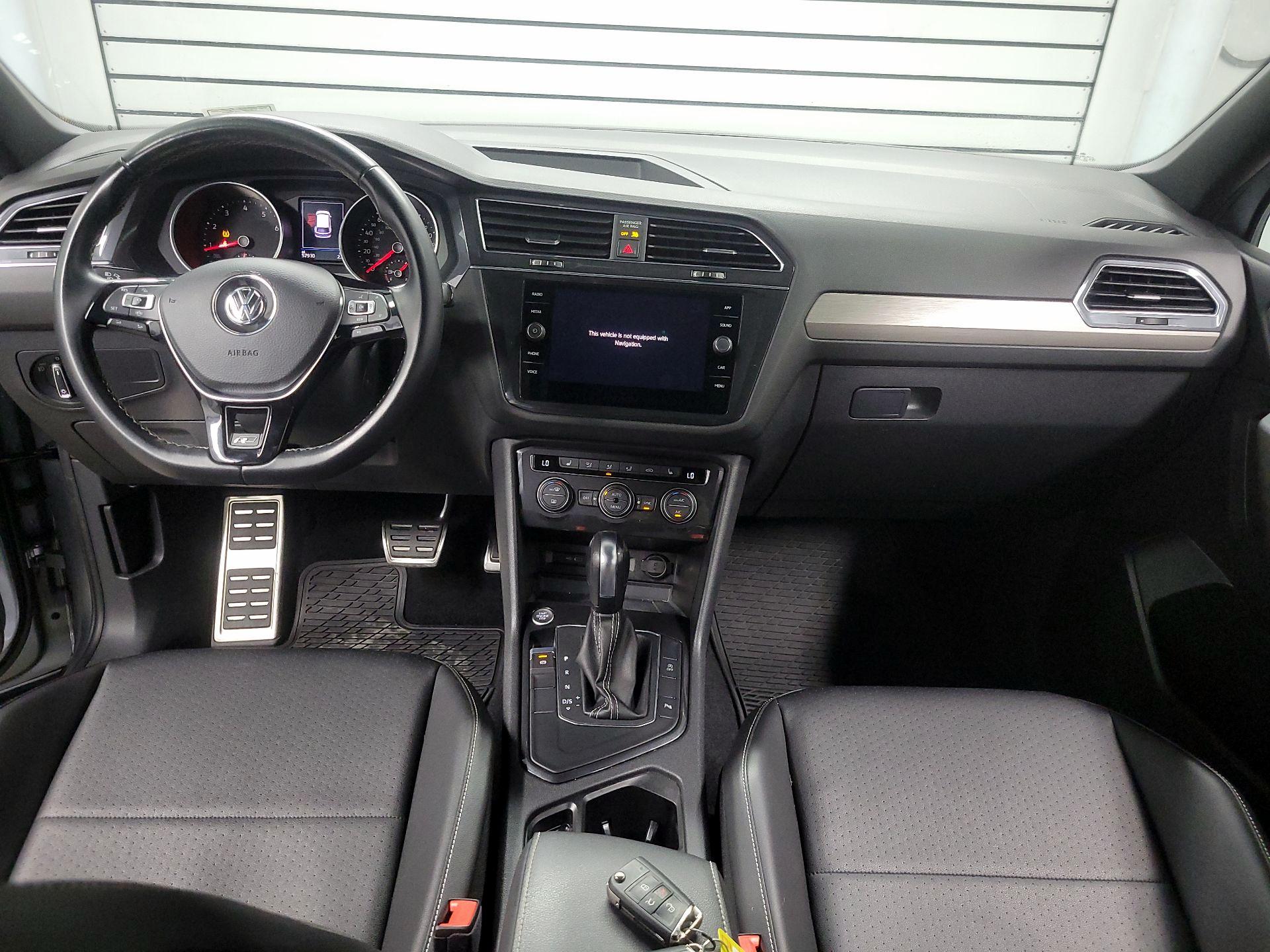 Thumbnail: 2021 Volkswagen Tiguan - 9