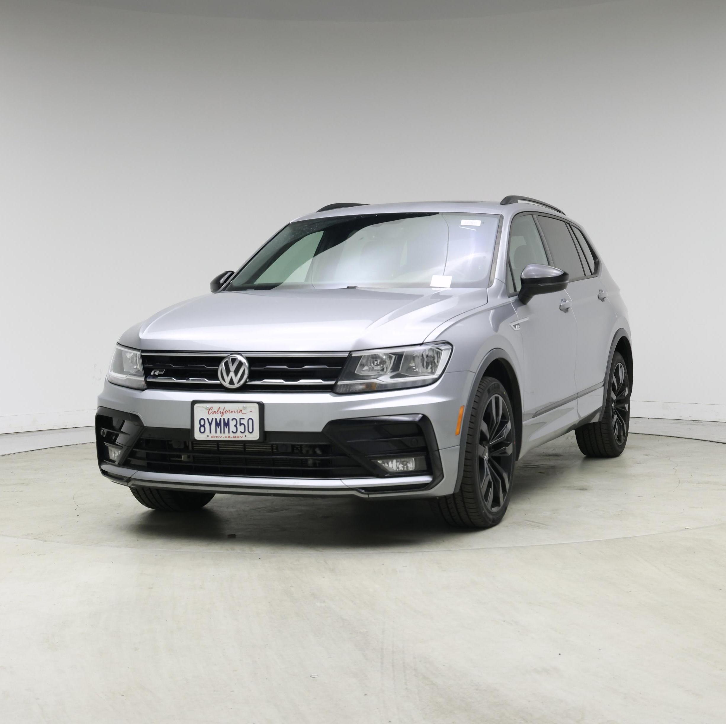 Thumbnail: 2021 Volkswagen Tiguan - 4