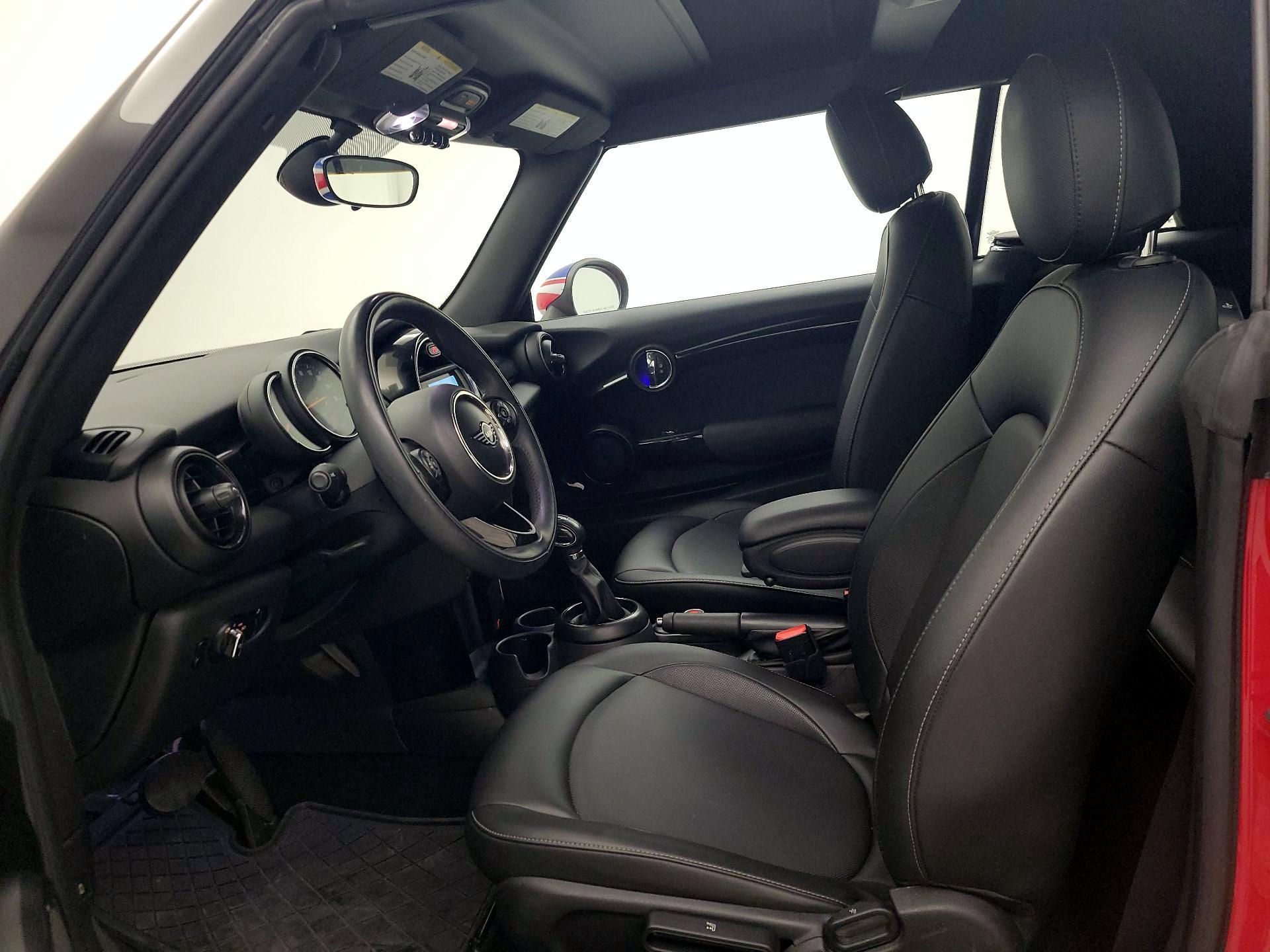 Thumbnail: 2019 MINI Cooper - 11