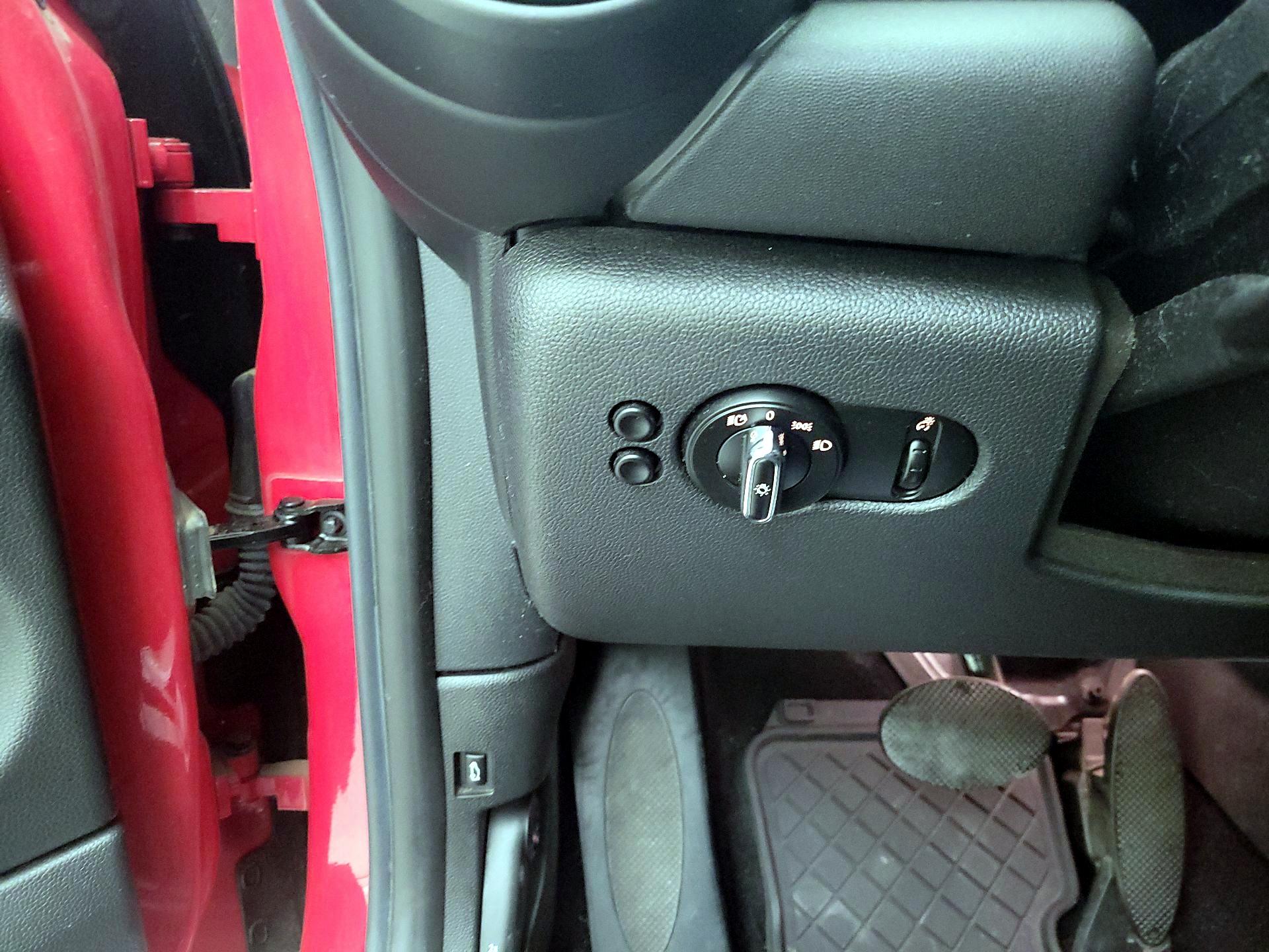 Thumbnail: 2019 MINI Cooper - 13