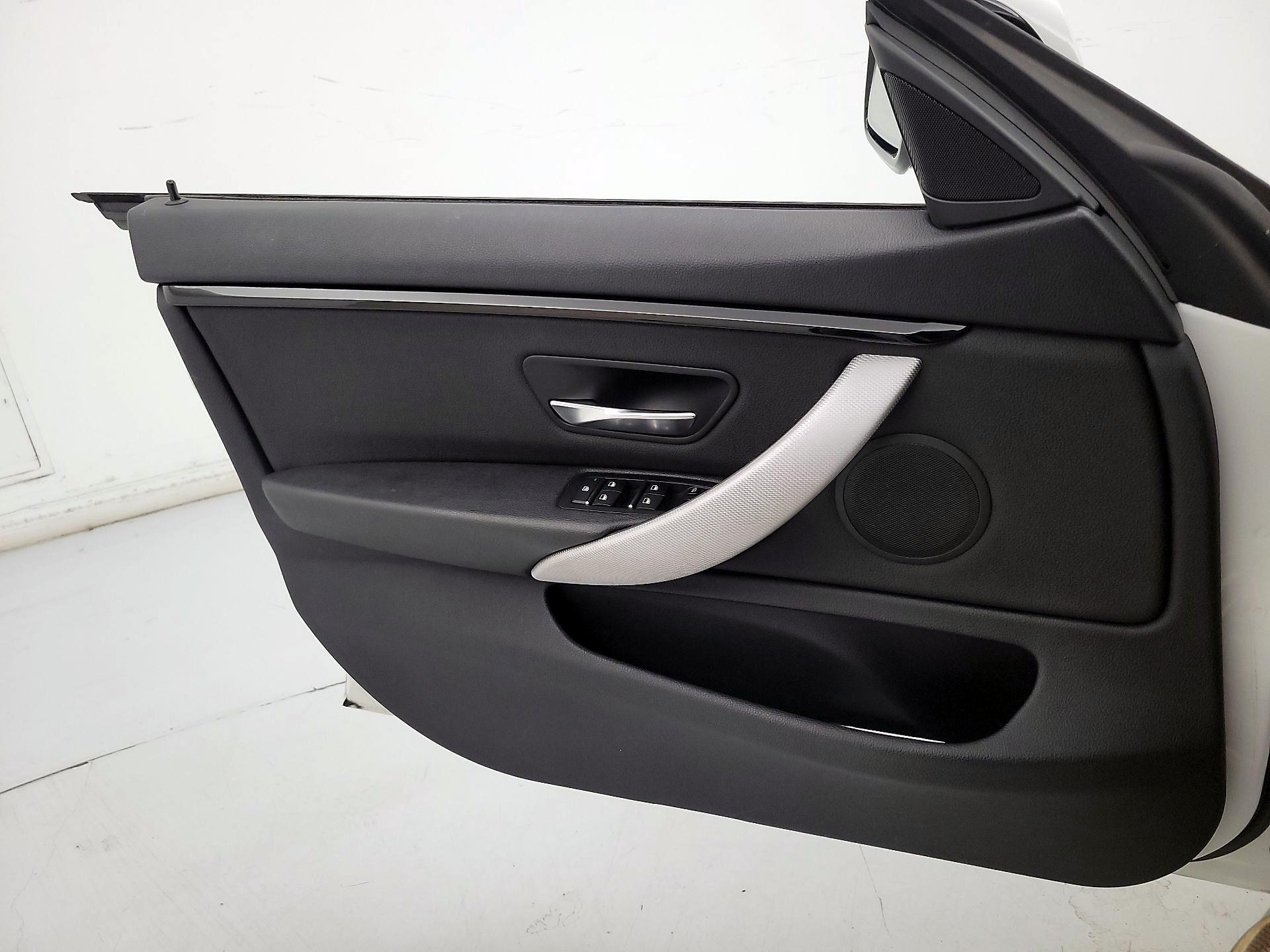 Thumbnail: 2019 BMW 4 Series - 17