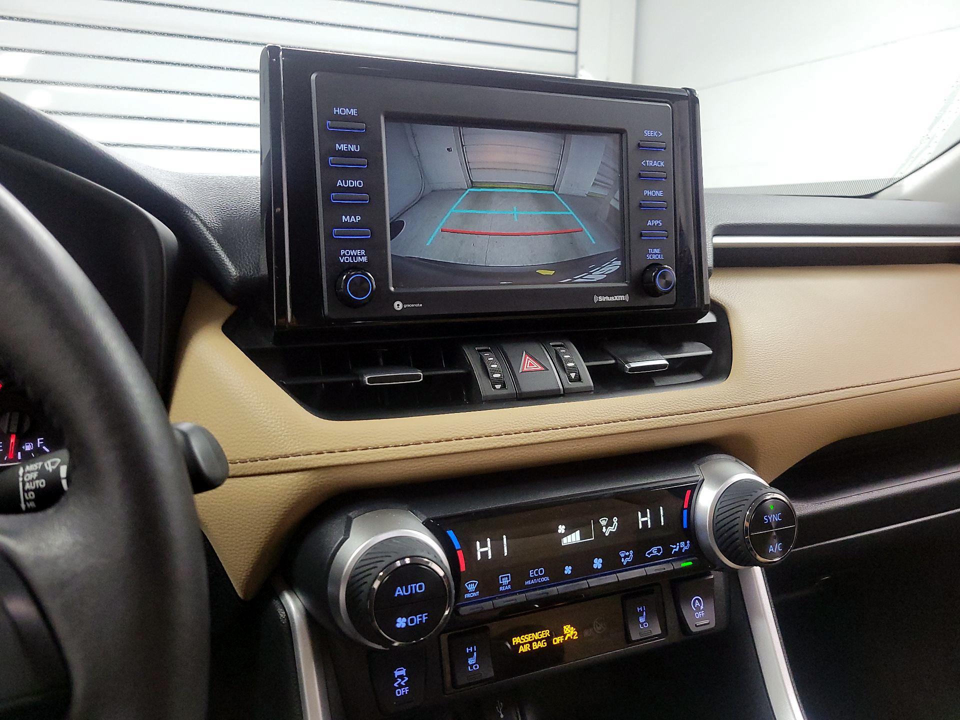 Thumbnail: 2022 Toyota RAV4 - 13