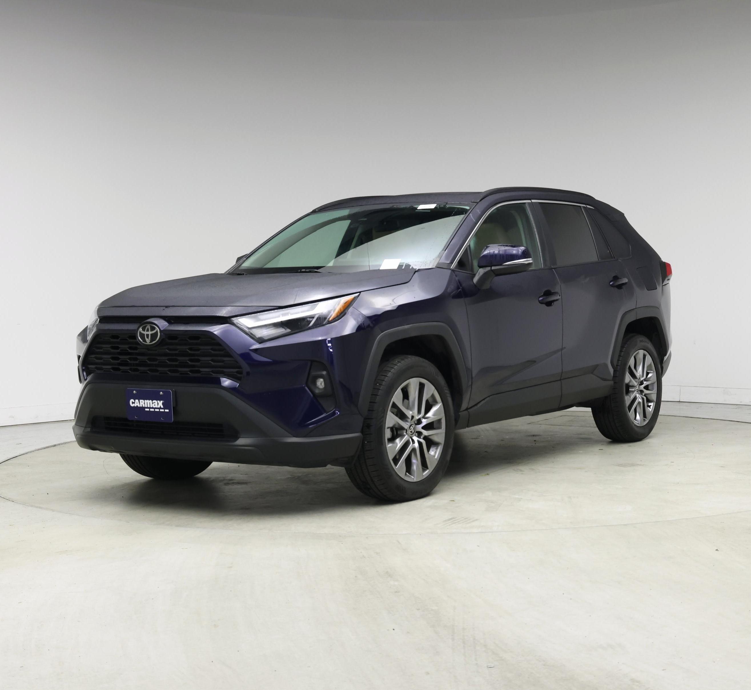 Thumbnail: 2022 Toyota RAV4 - 4