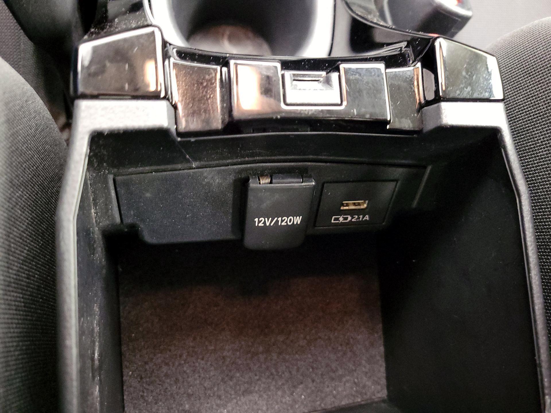 Thumbnail: 2020 Toyota Corolla - 18