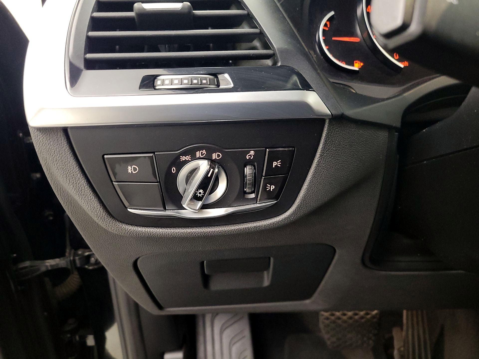 Thumbnail: 2020 BMW X3 - 13