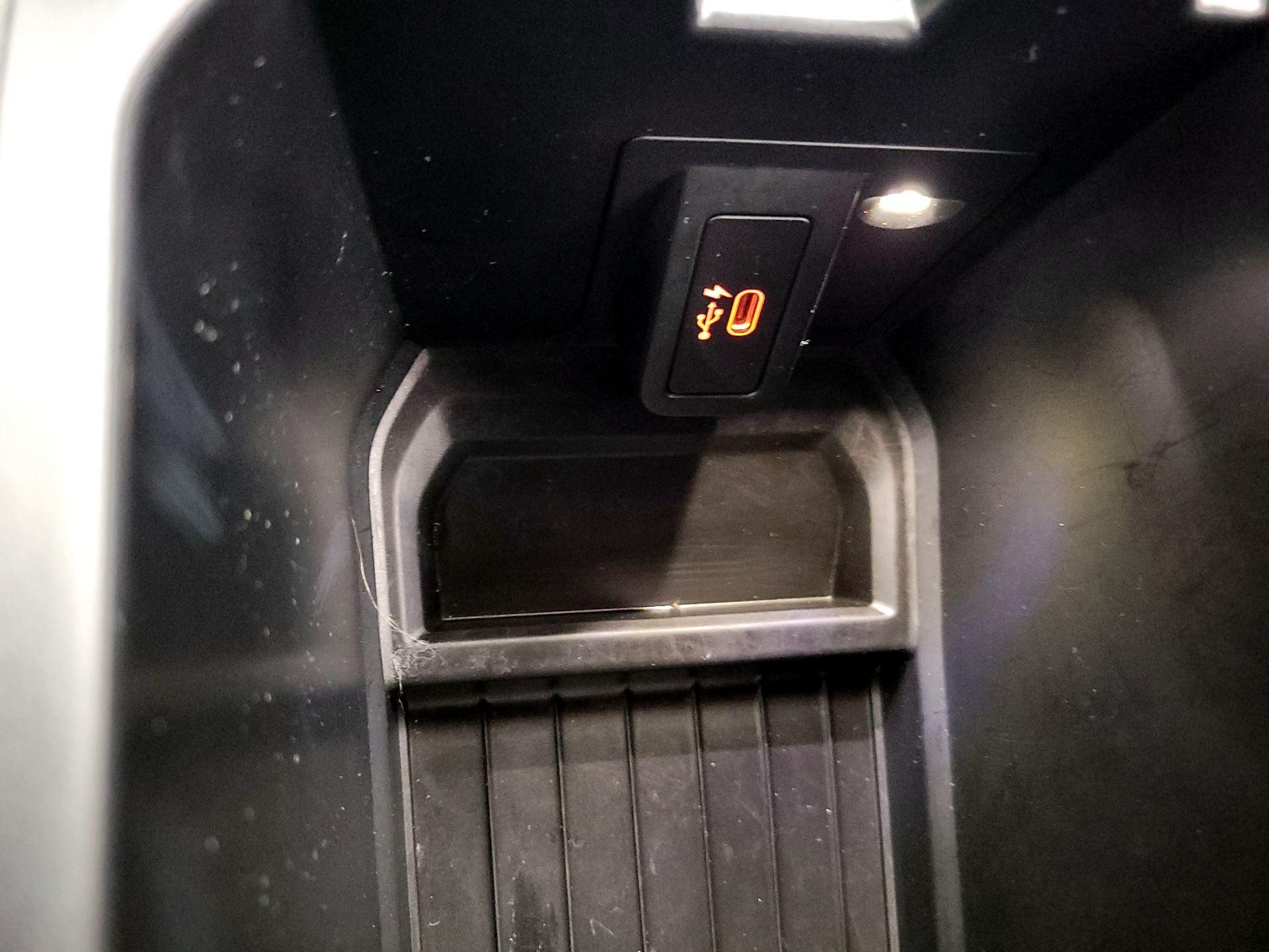 Thumbnail: 2020 BMW X3 - 19