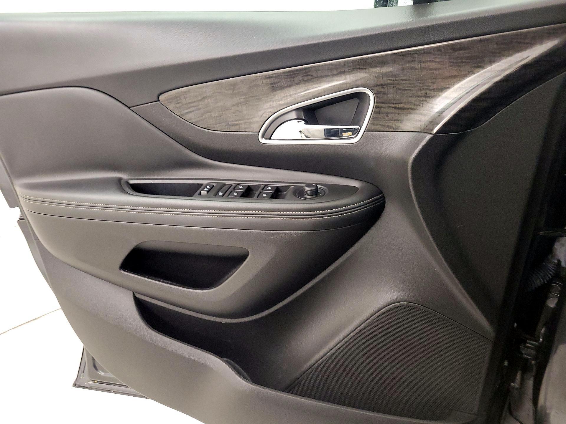 Thumbnail: 2016 Buick Encore - 12