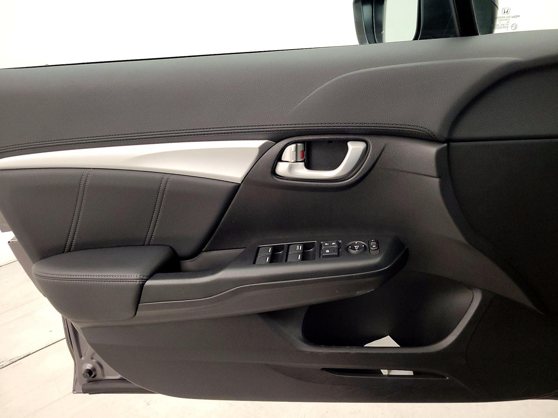 Thumbnail: 2015 Honda Civic - 12