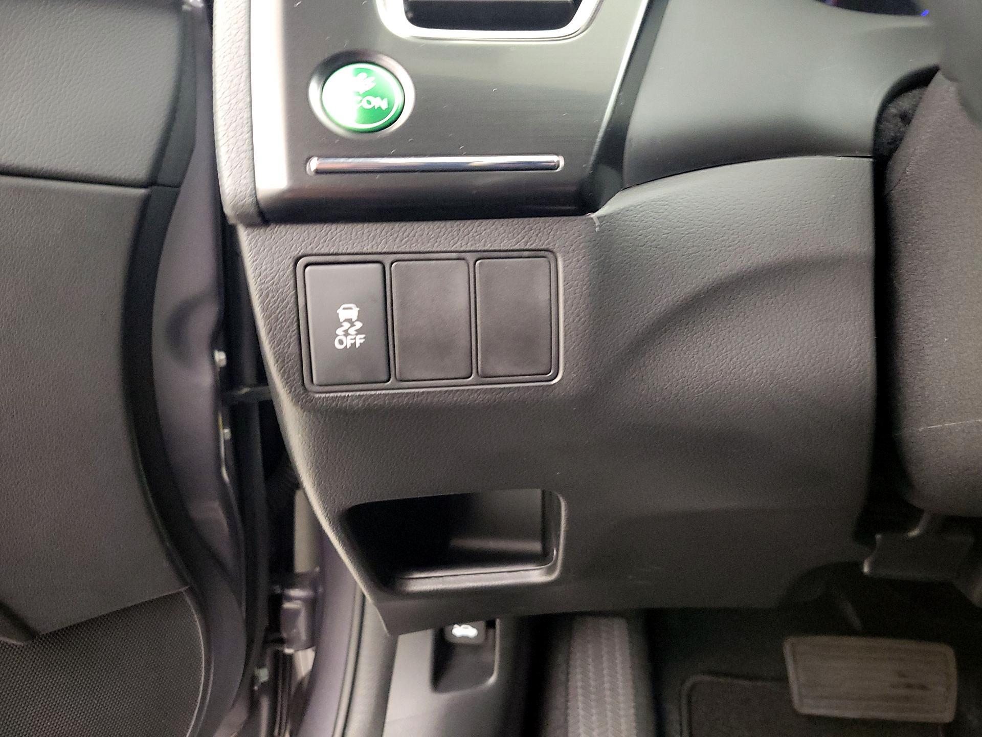 Thumbnail: 2015 Honda Civic - 13