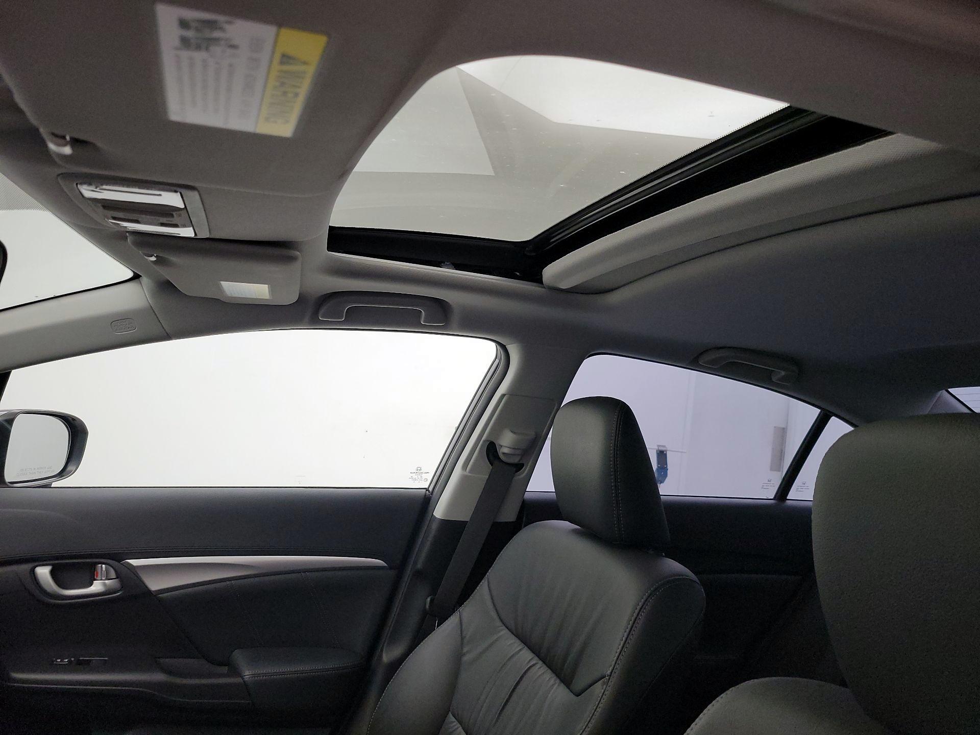 Thumbnail: 2015 Honda Civic - 19