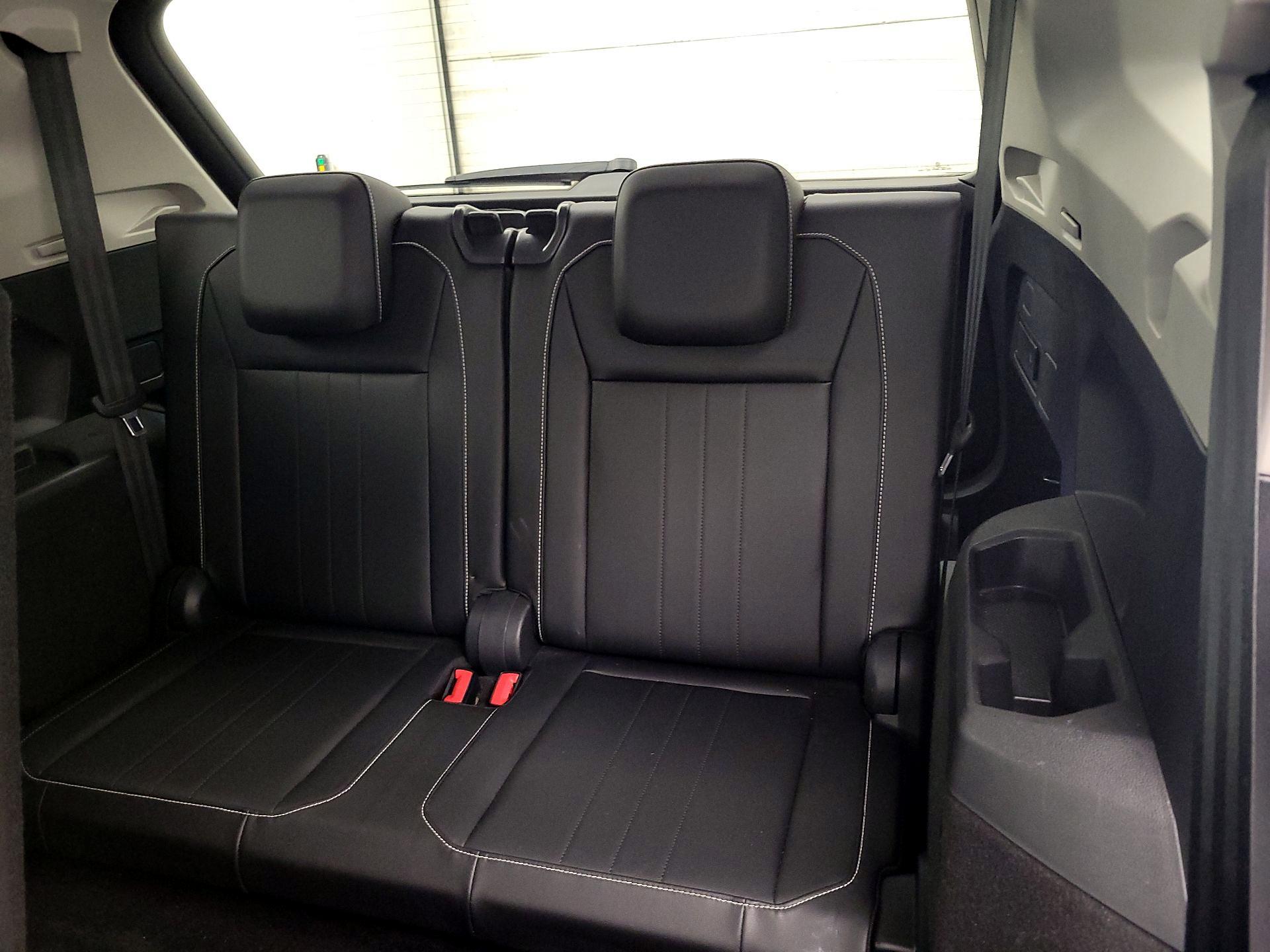 Thumbnail: 2022 Volkswagen Tiguan - 20