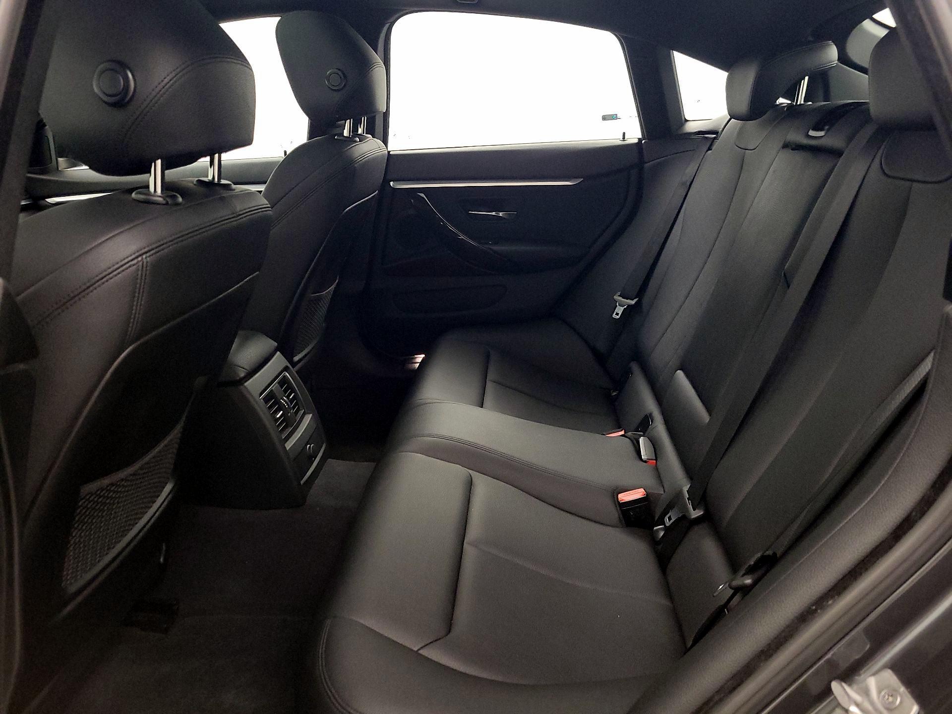 Thumbnail: 2016 BMW 4 Series - 20