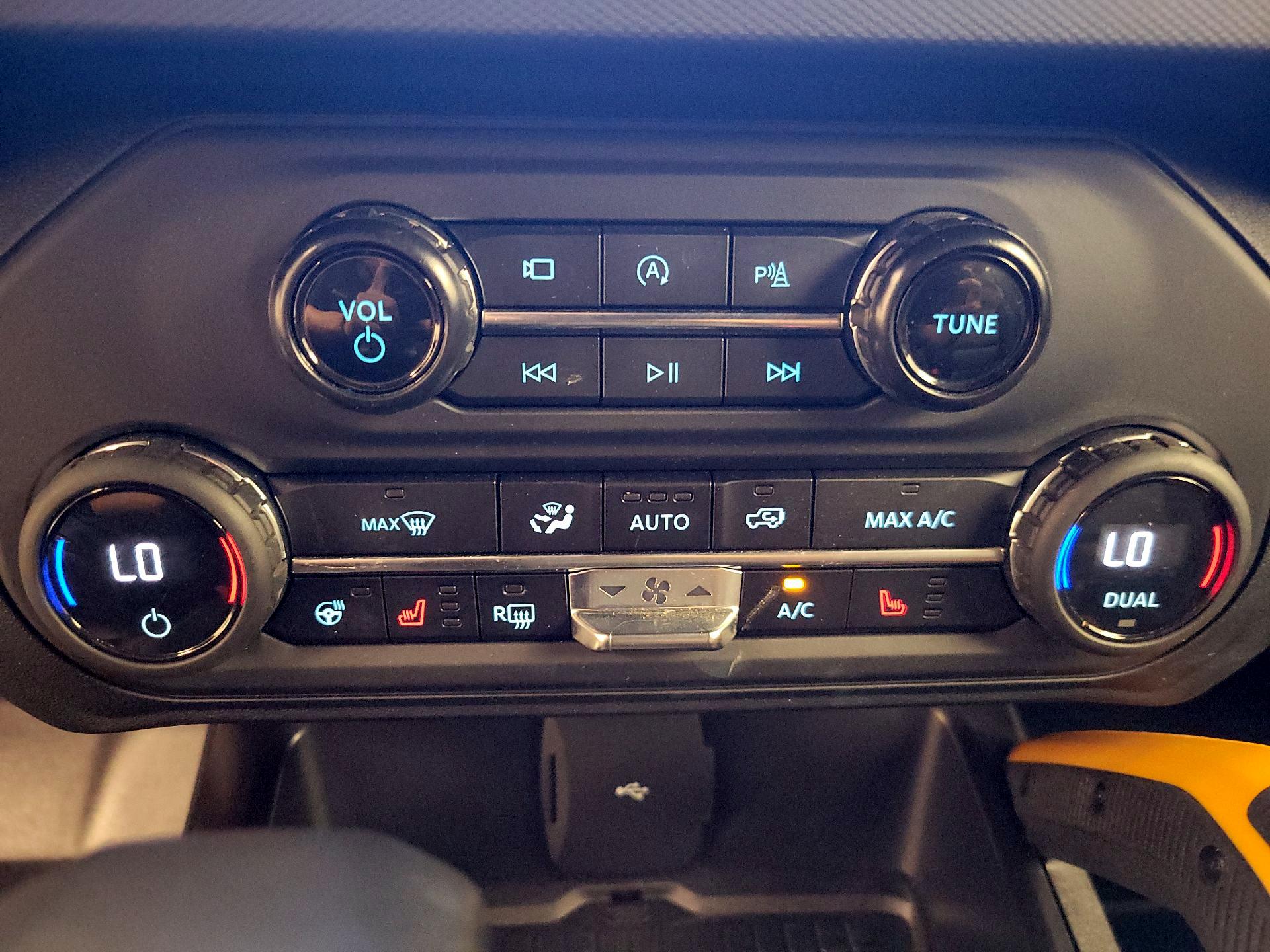 Thumbnail: 2024 Ford Bronco - 17