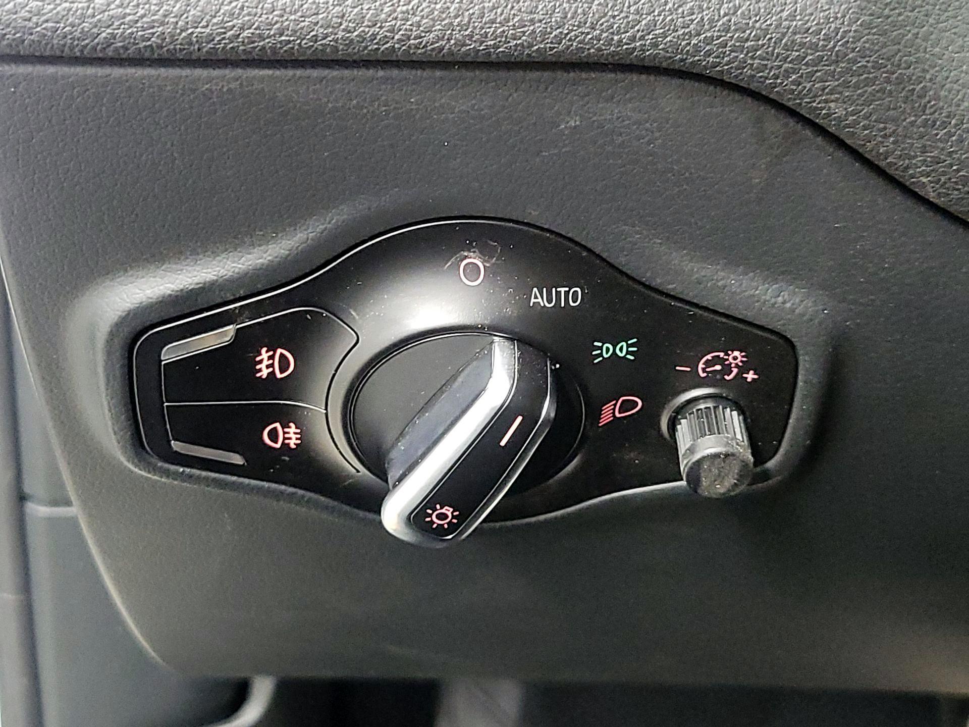 Thumbnail: 2017 Audi Q5 - 13