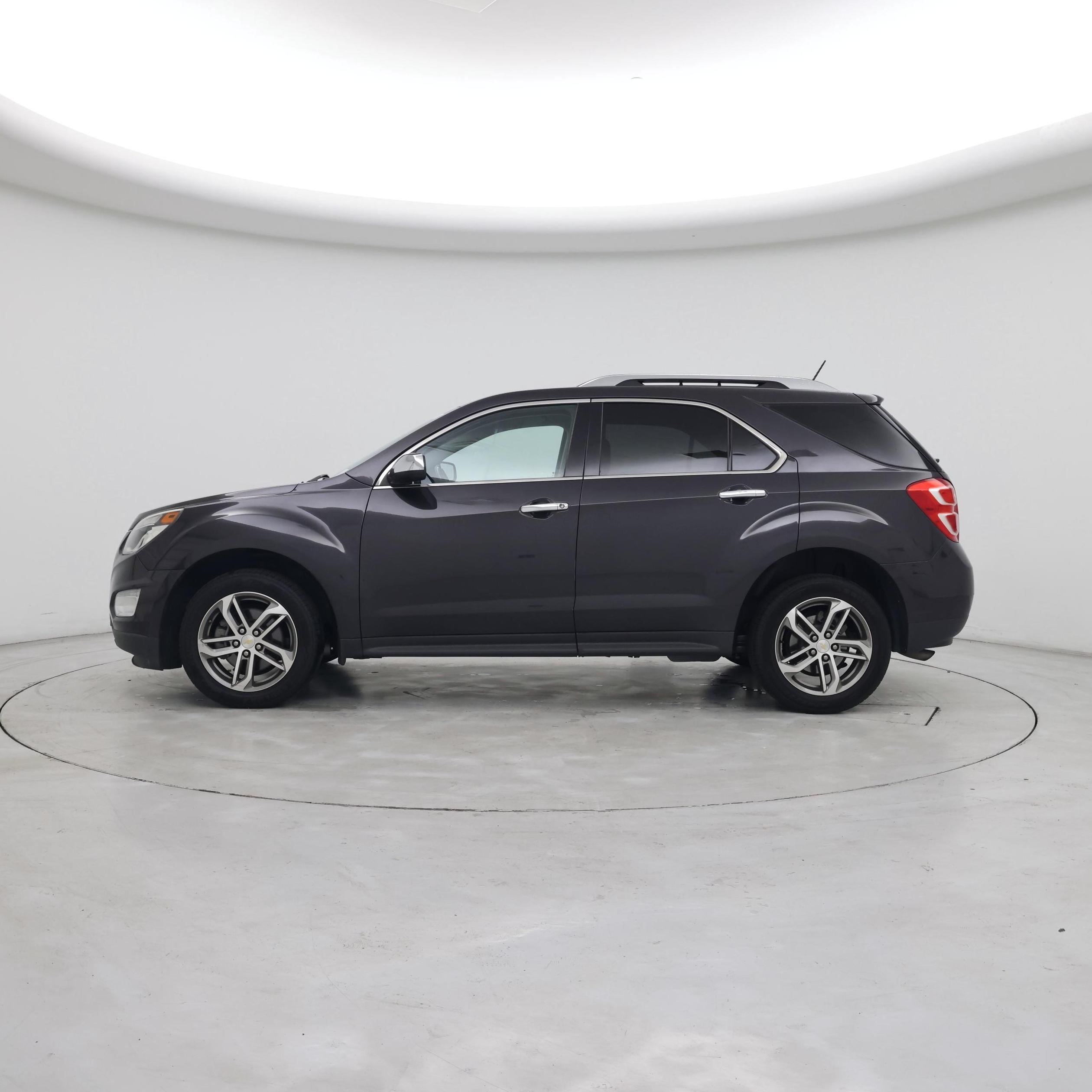 Thumbnail: 2016 Chevrolet Equinox - 3