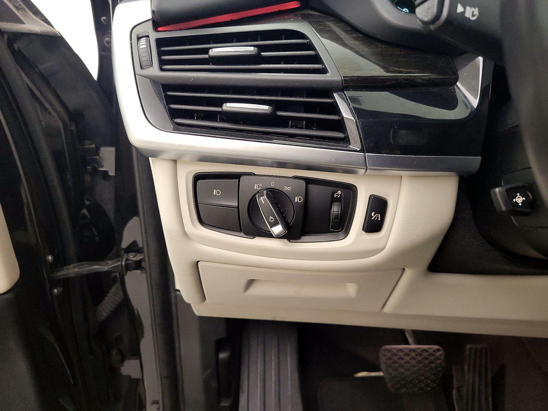 Thumbnail: 2018 BMW X5 - 13