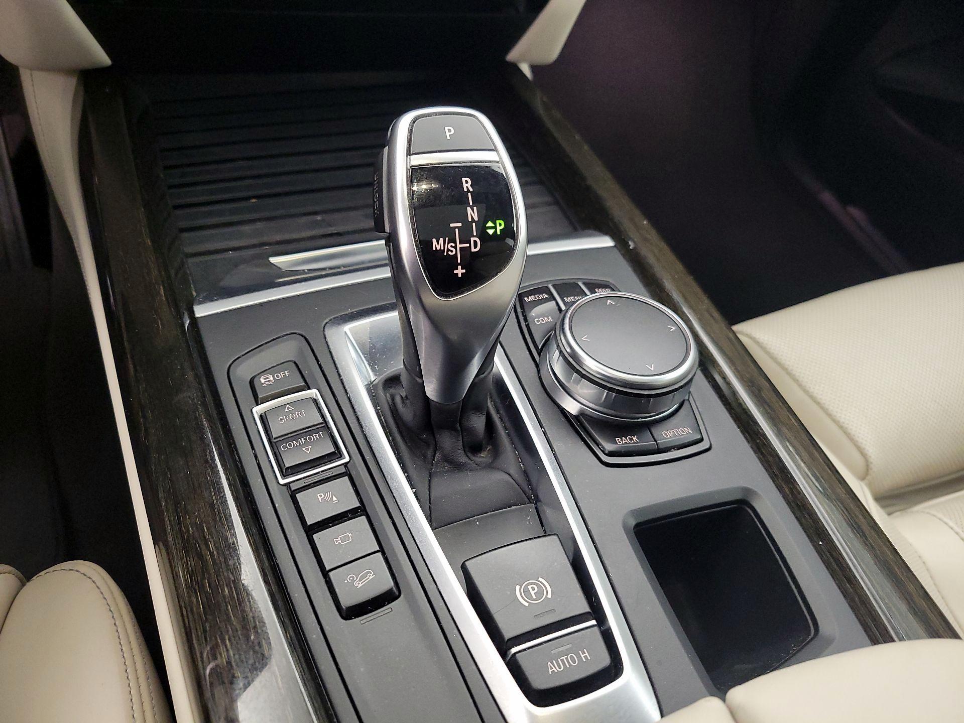 Thumbnail: 2018 BMW X5 - 18