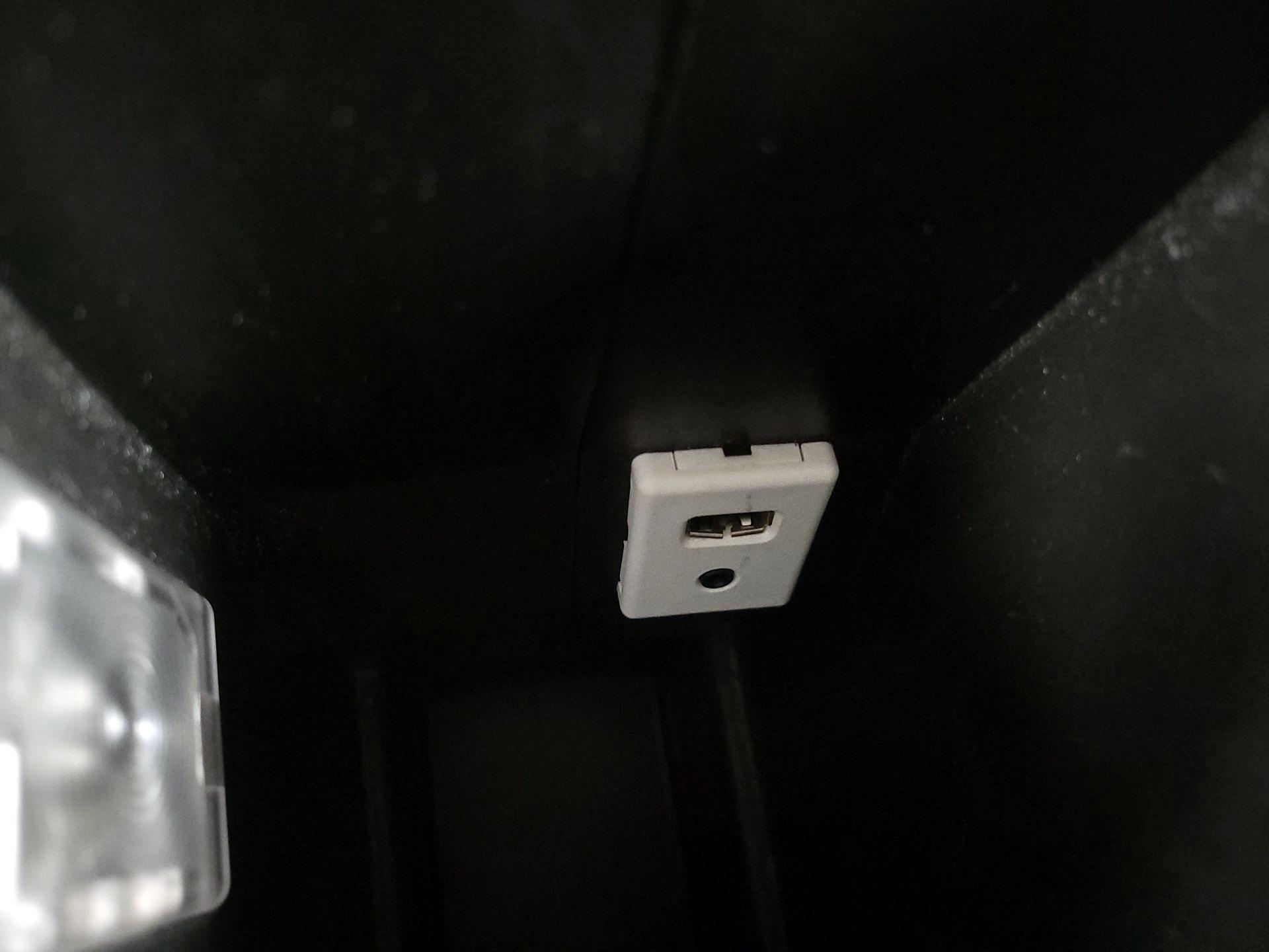 Thumbnail: 2017 Chevrolet Equinox - 17