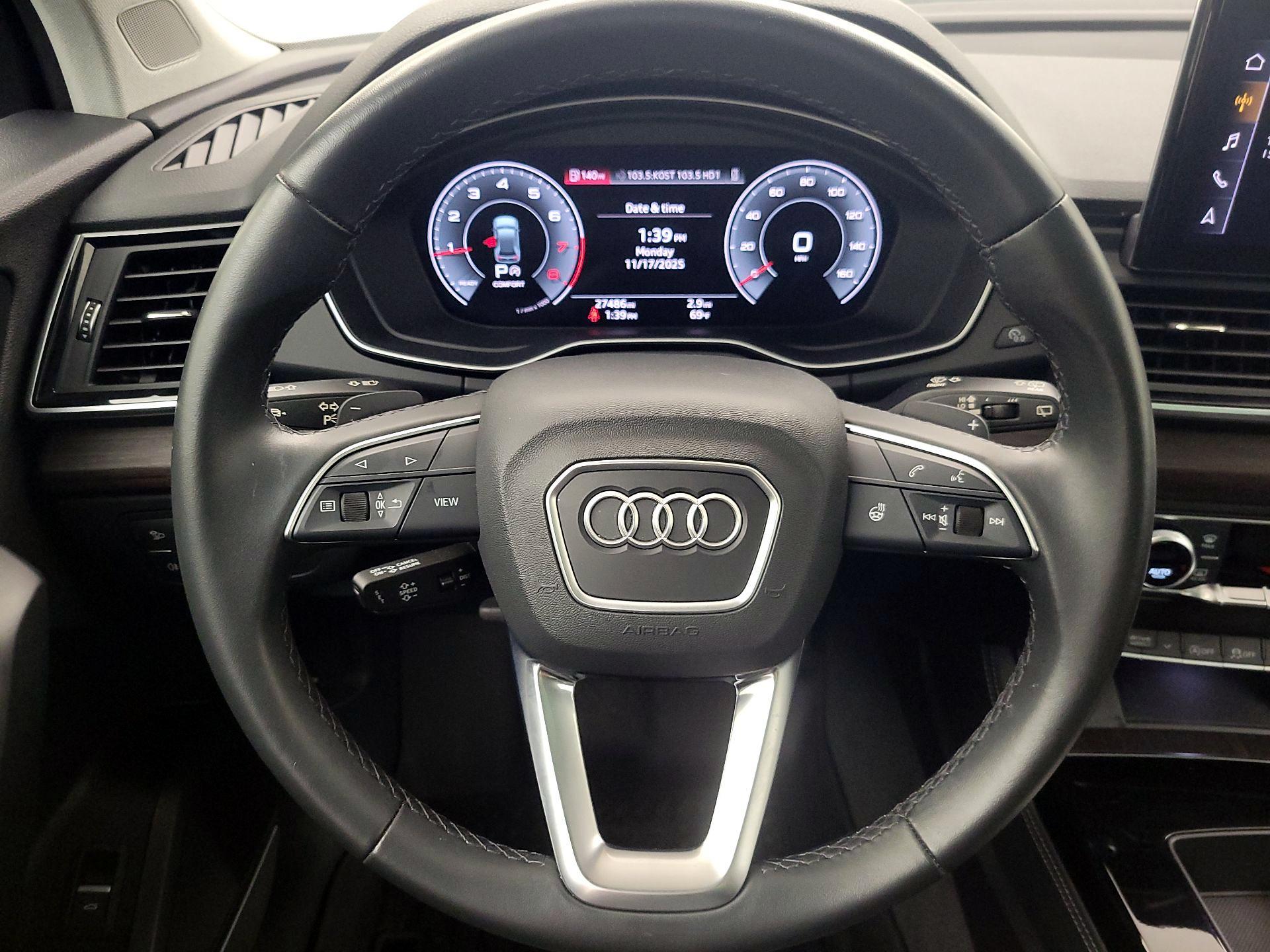 Thumbnail: 2021 Audi Q5 - 10