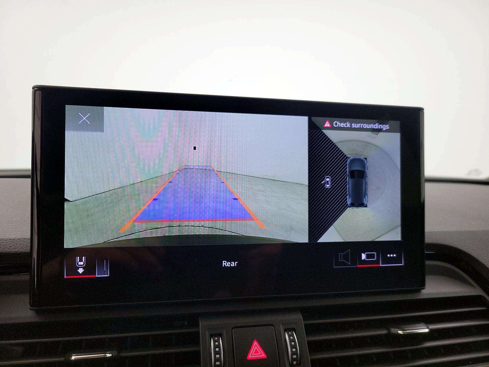 Thumbnail: 2021 Audi Q5 - 14