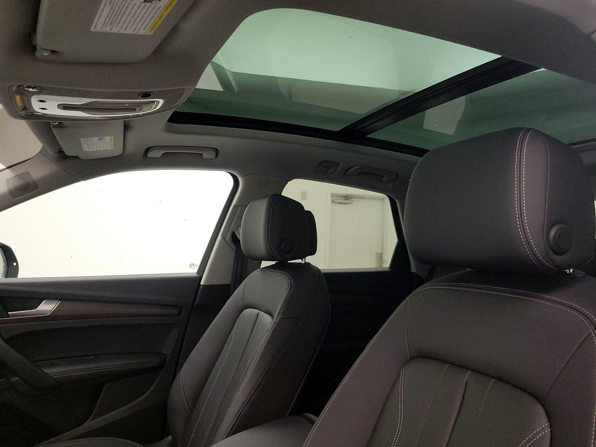 Thumbnail: 2021 Audi Q5 - 19