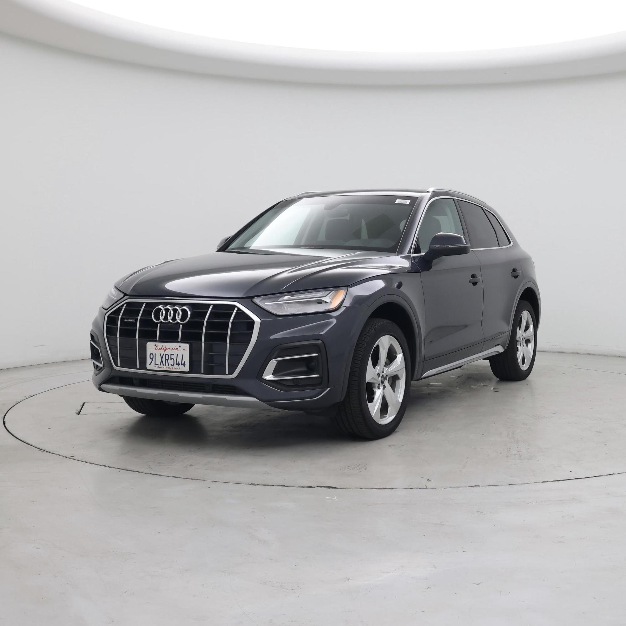 Thumbnail: 2021 Audi Q5 - 4