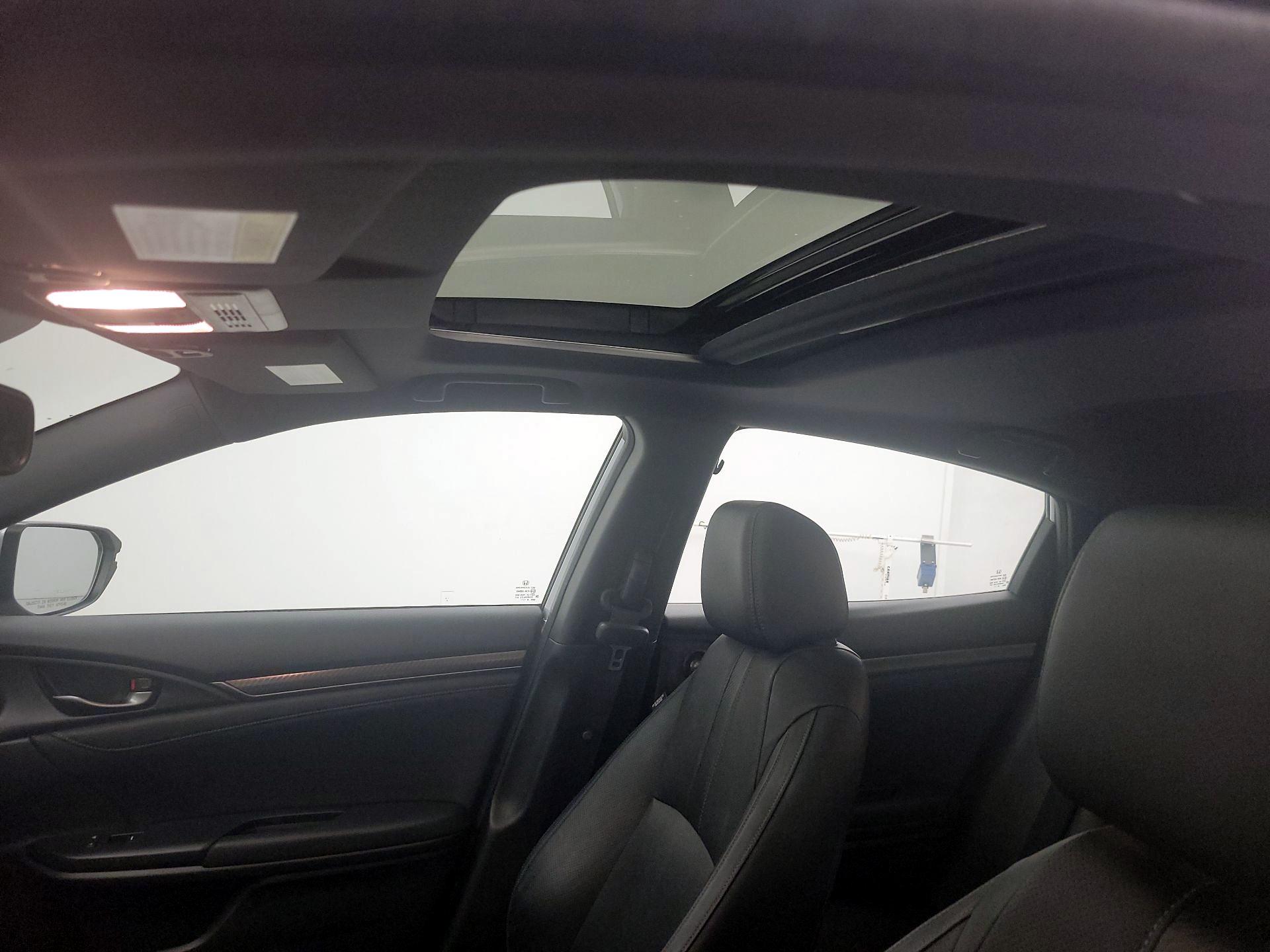 Thumbnail: 2018 Honda Civic - 19