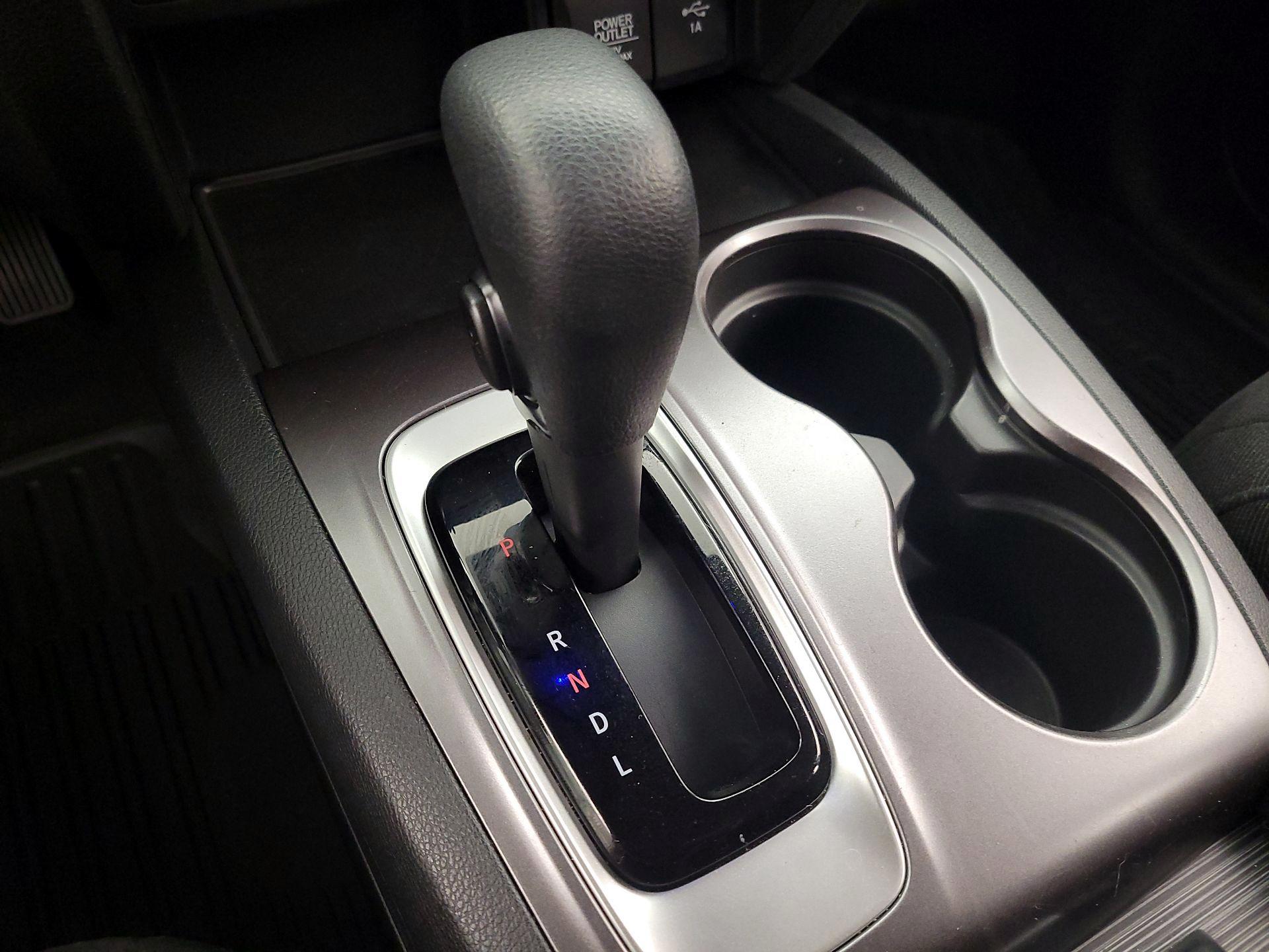 Thumbnail: 2019 Honda Pilot - 17