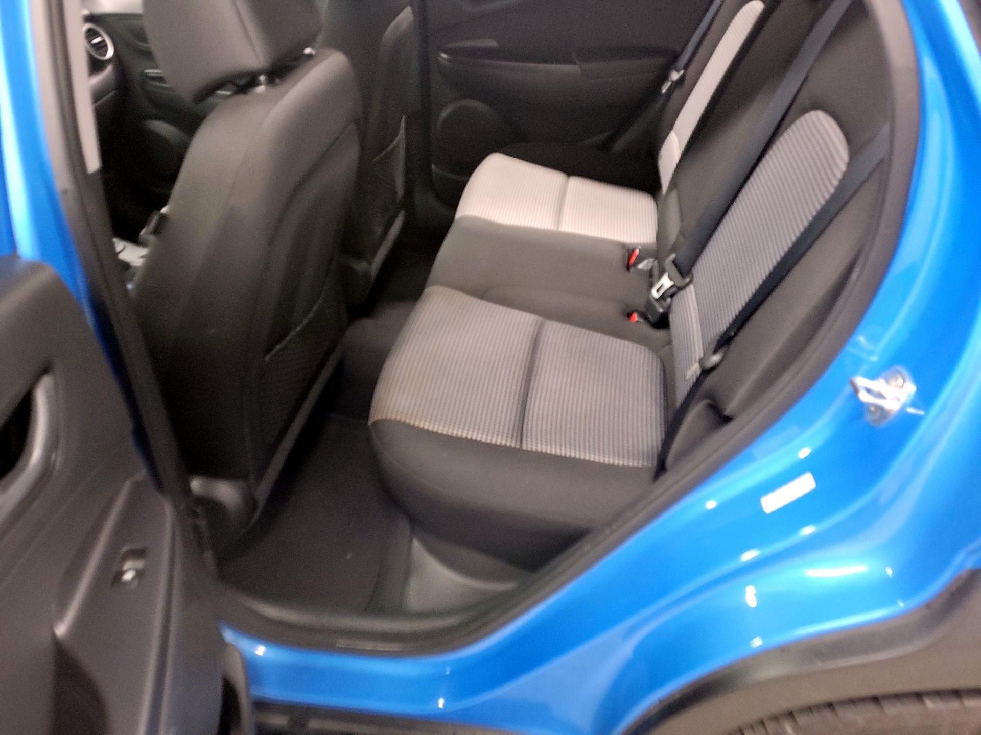 Thumbnail: 2018 Hyundai Kona - 18