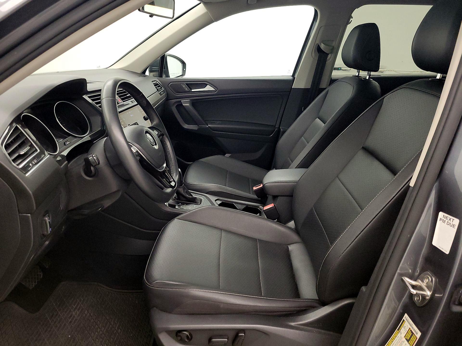 Thumbnail: 2020 Volkswagen Tiguan - 11