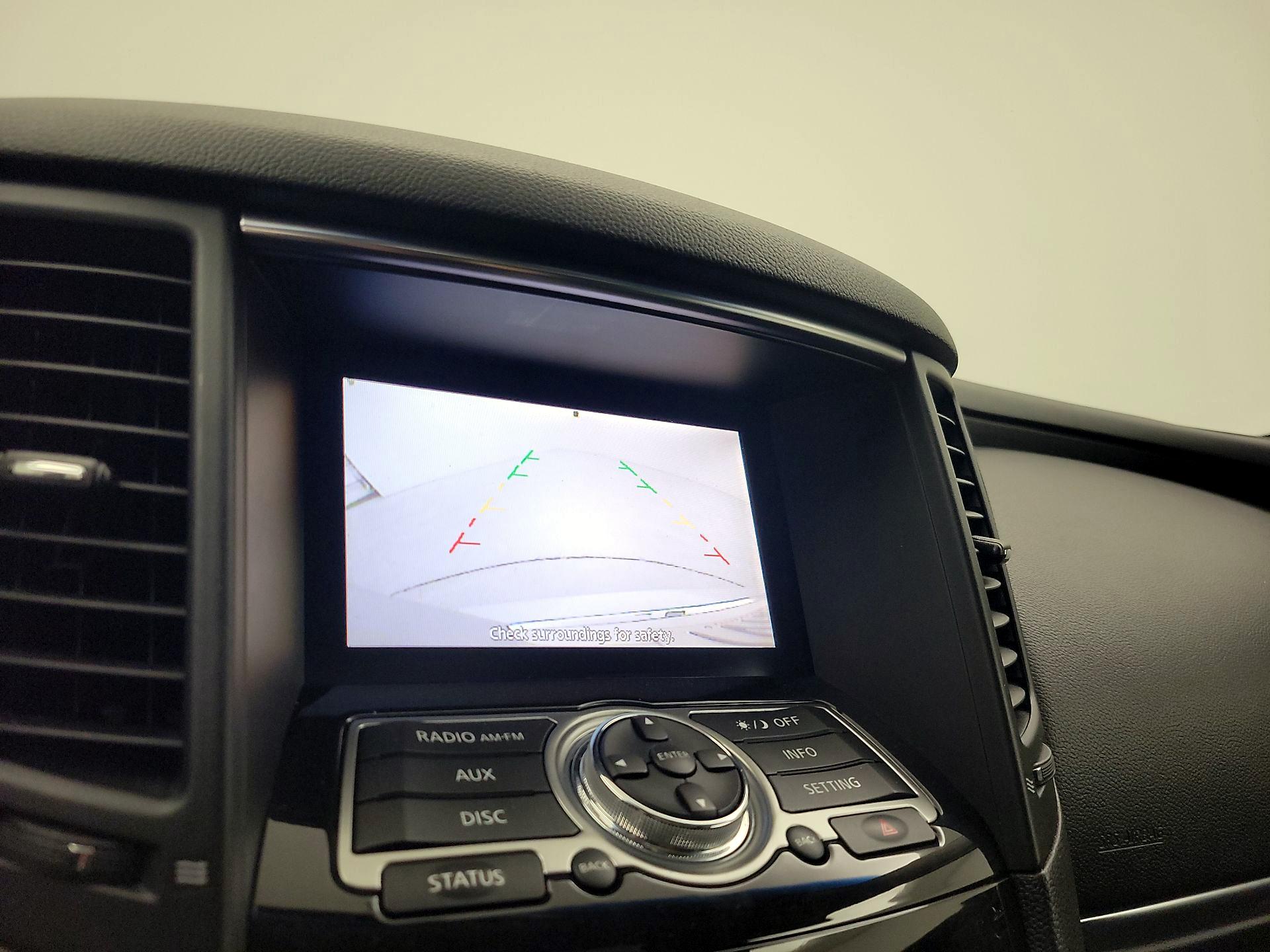 Thumbnail: 2017 INFINITI QX70 - 14