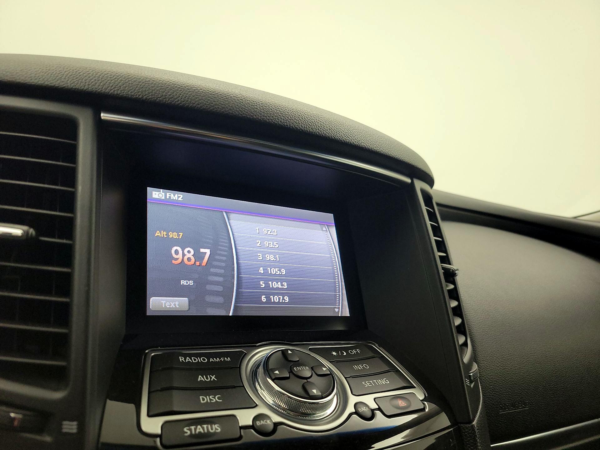 Thumbnail: 2017 INFINITI QX70 - 15