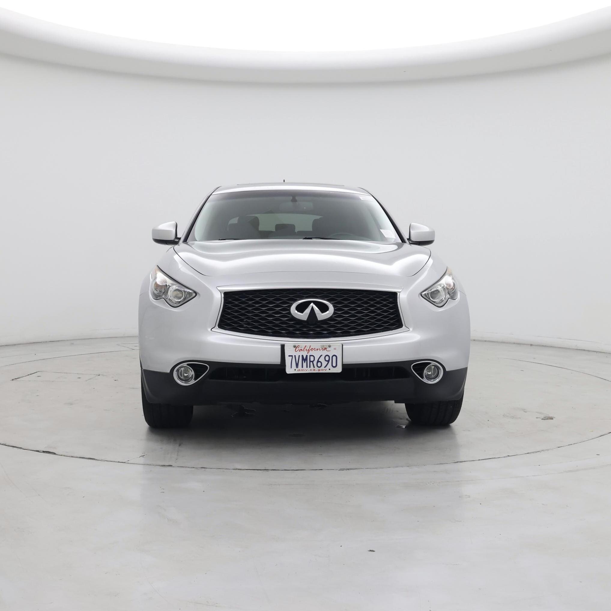 Thumbnail: 2017 INFINITI QX70 - 5