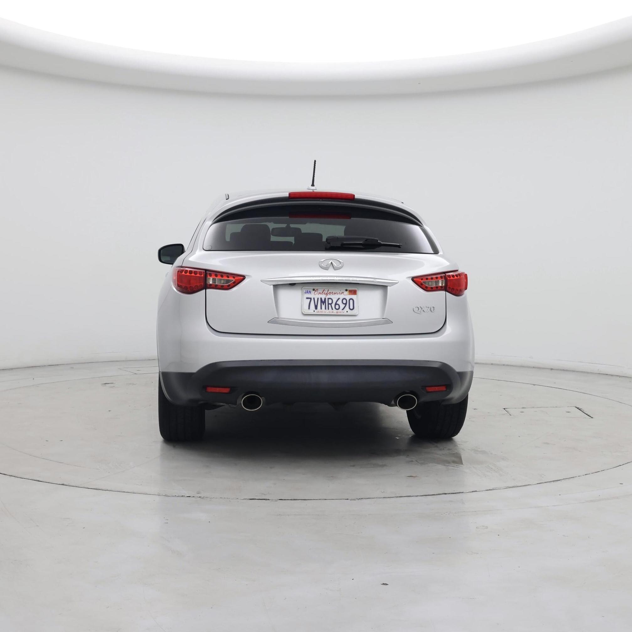 Thumbnail: 2017 INFINITI QX70 - 6