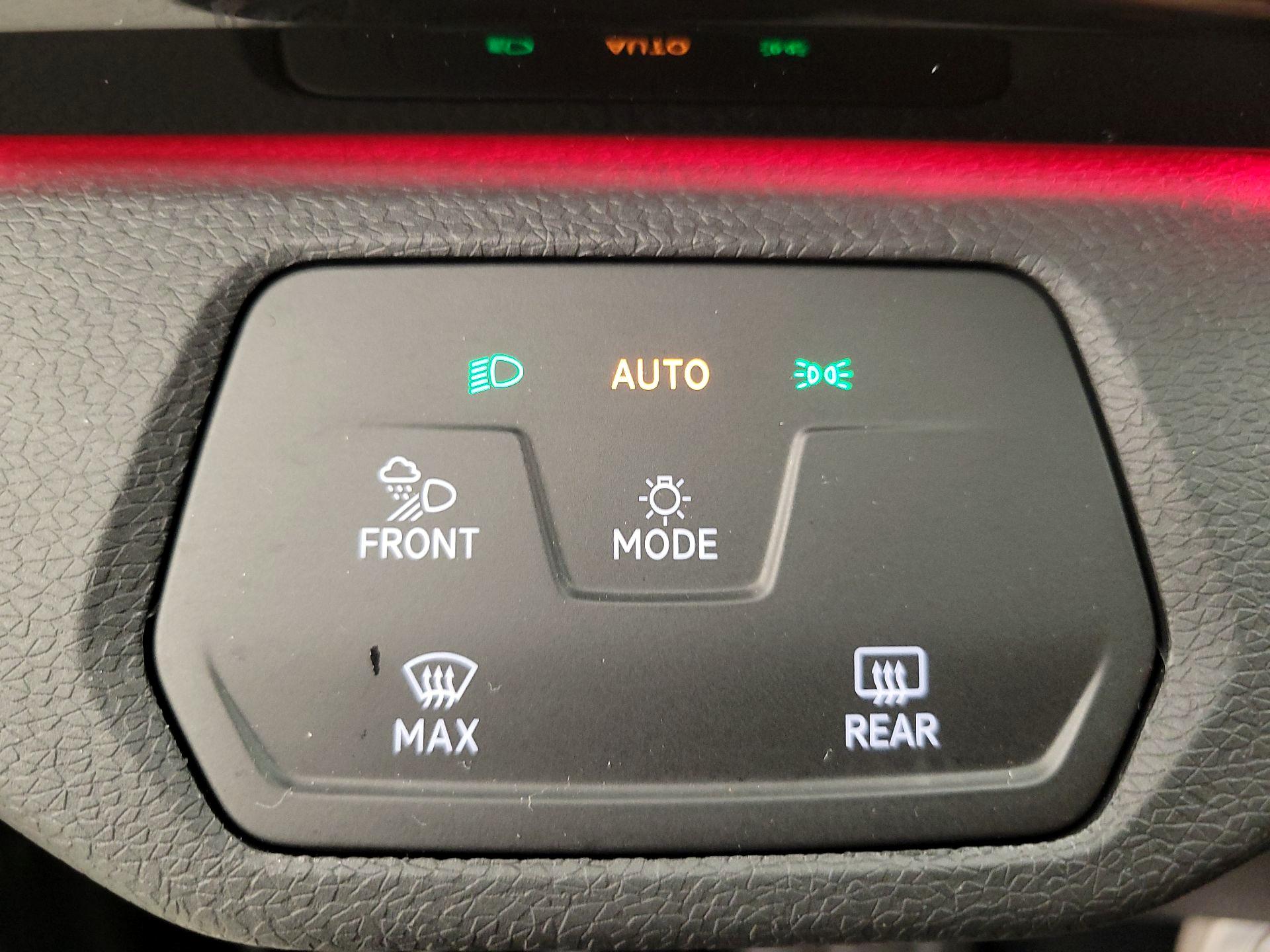 Thumbnail: 2022 Volkswagen ID.4 - 13